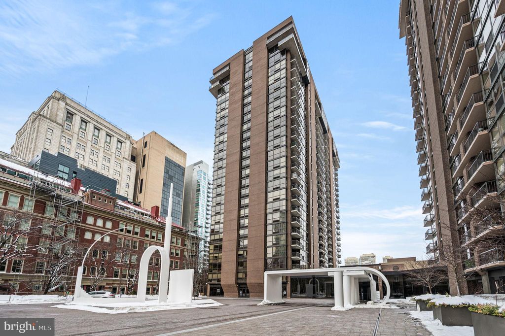 Photo of 233 S 6th St #1901K, PHILADELPHIA, PA 19106 (MLS # PAPH2587482)