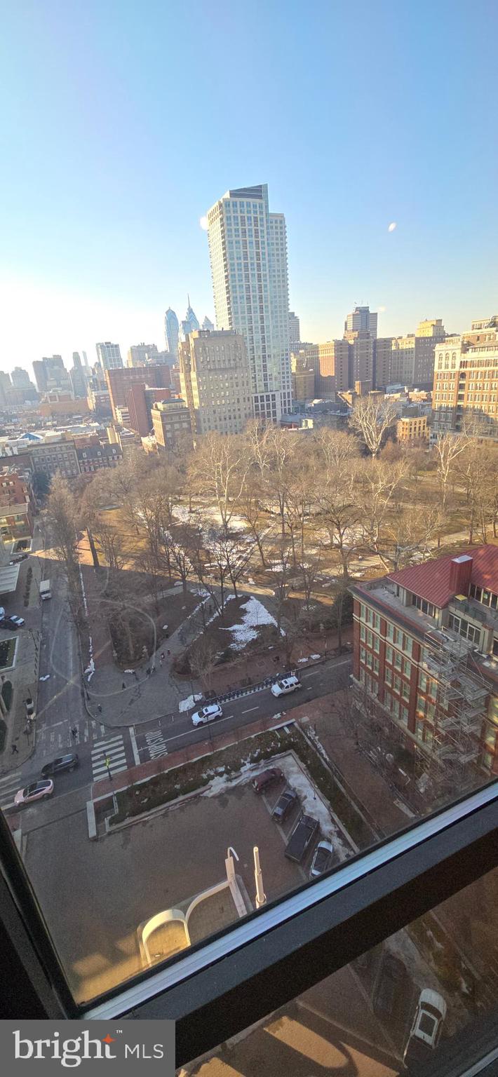 SOCIETY HILL - Residential