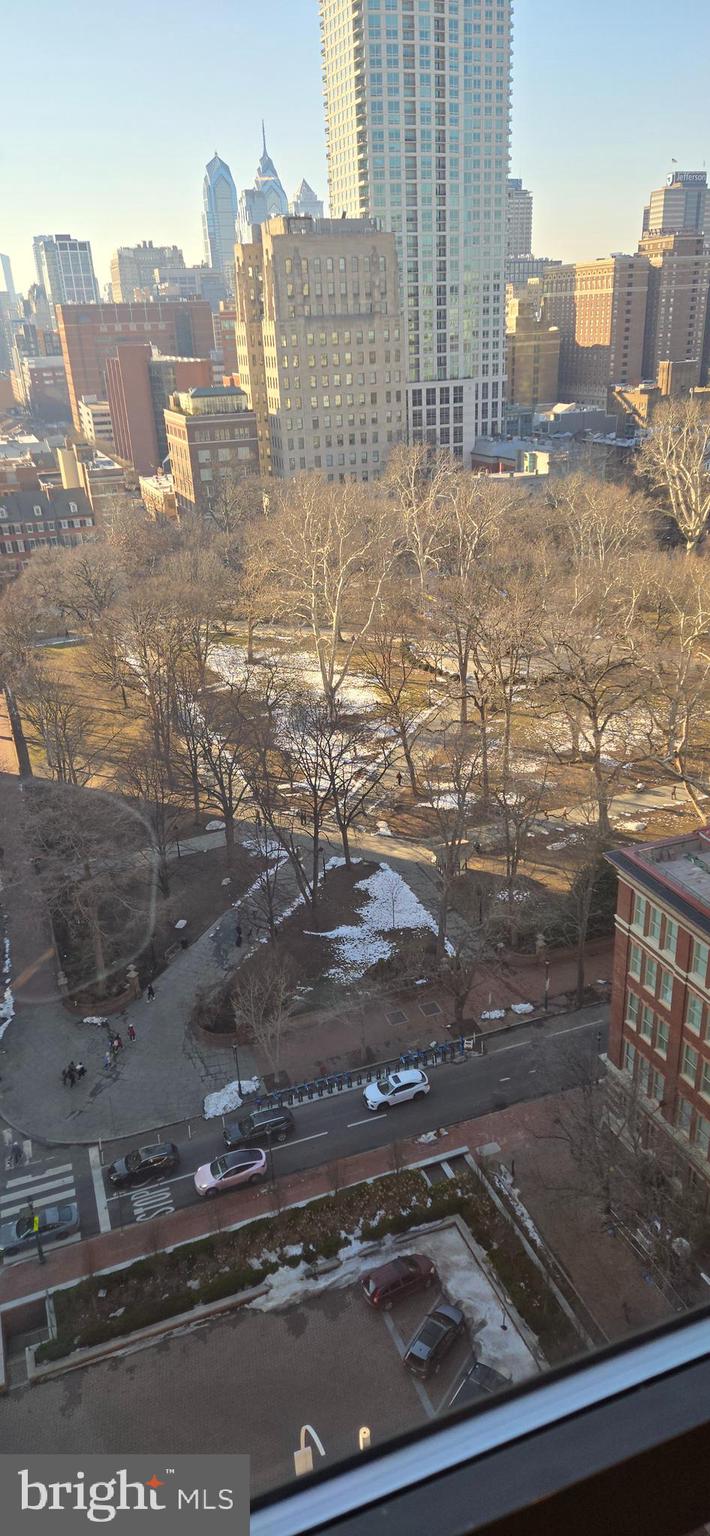 SOCIETY HILL - Residential