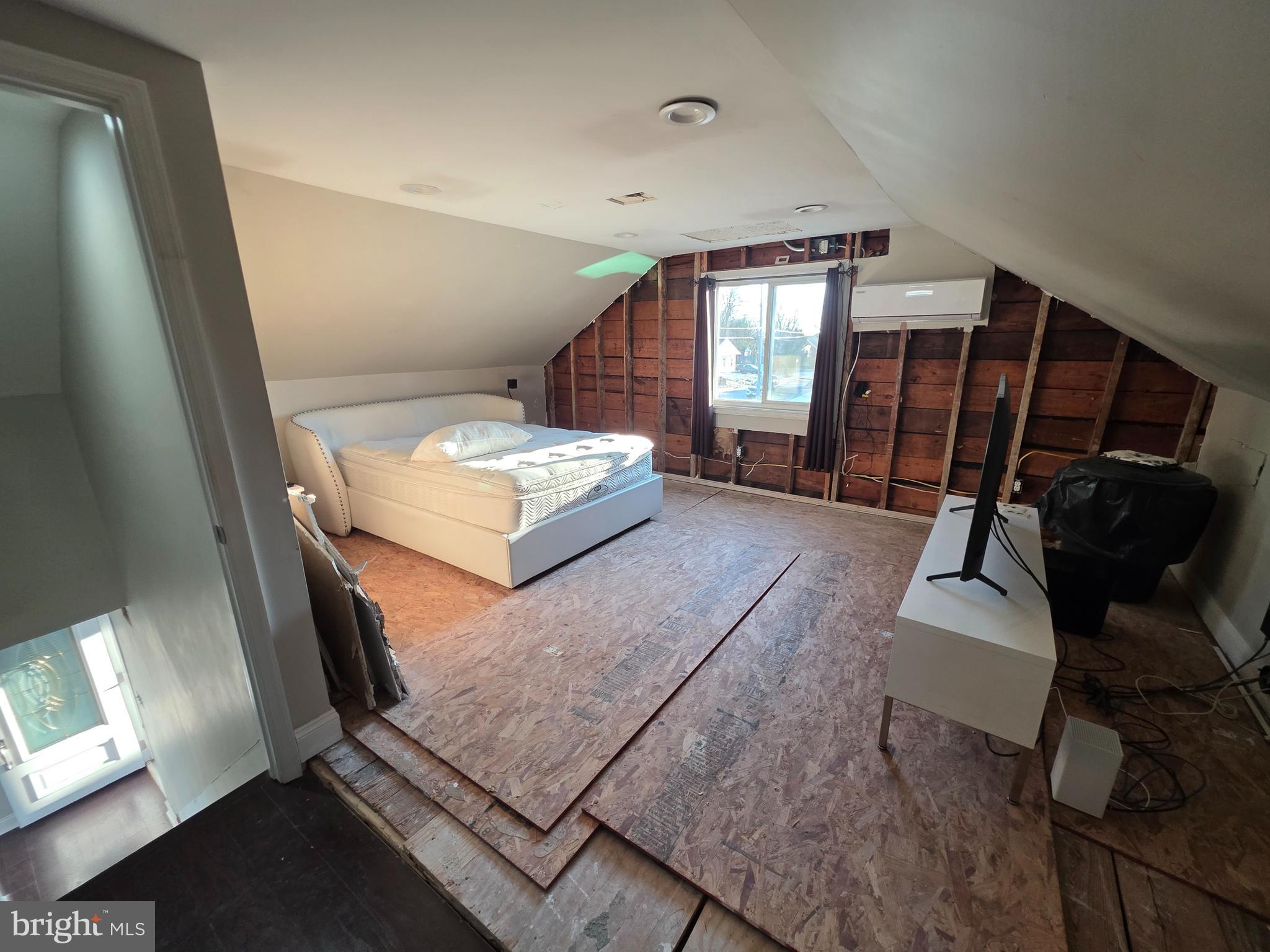 ROLLING VIEW - Residential