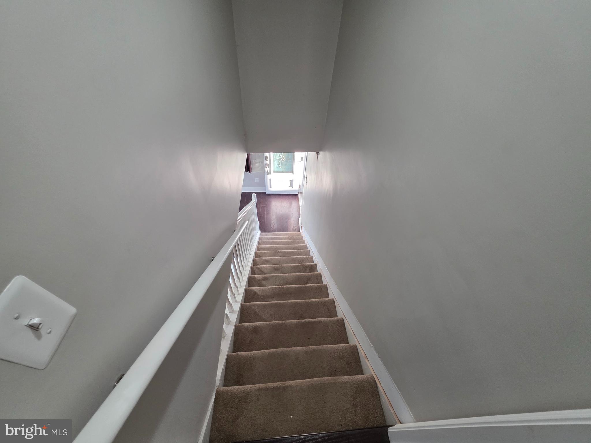 ROLLING VIEW - Residential