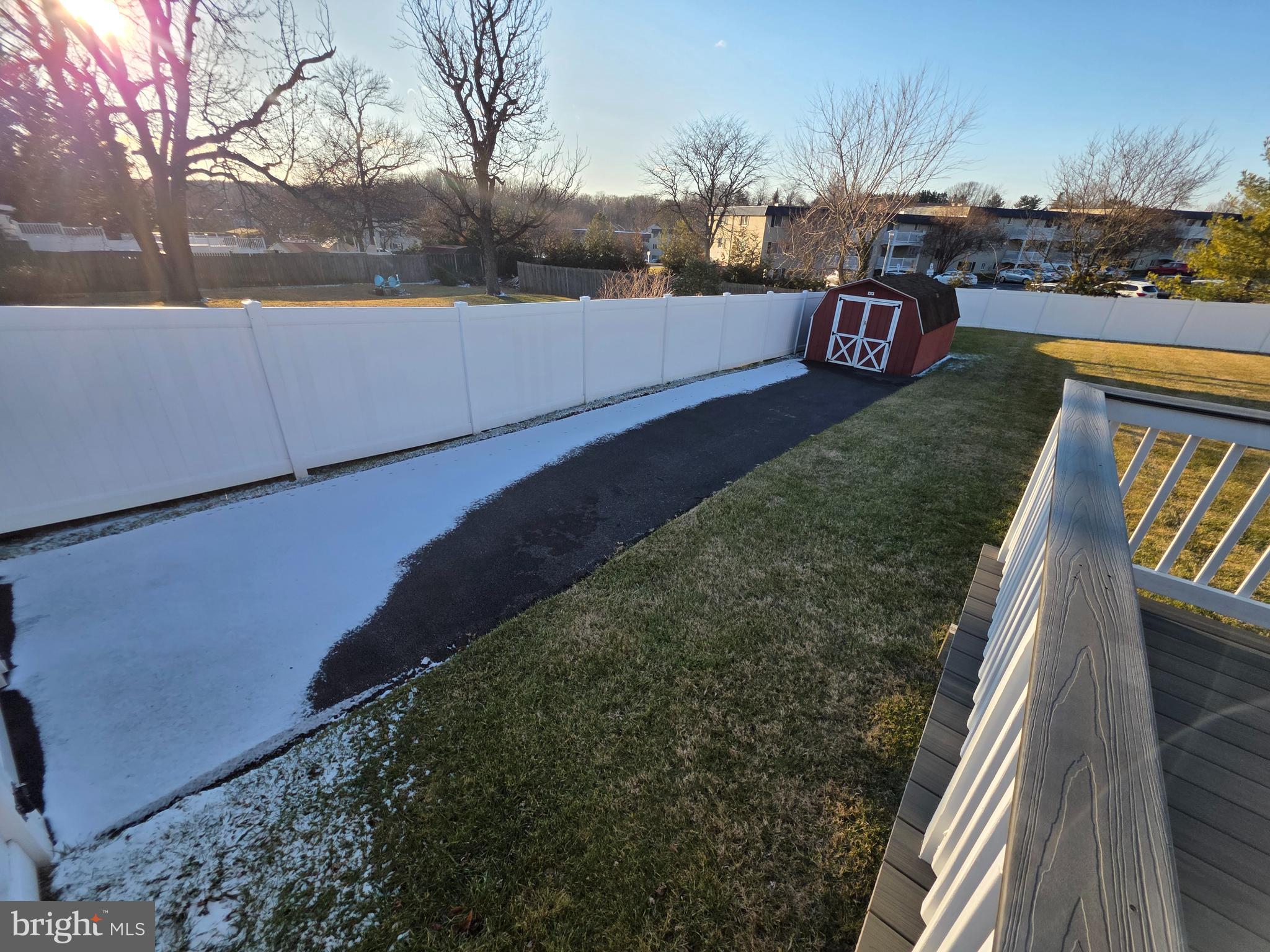 ROLLING VIEW - Residential