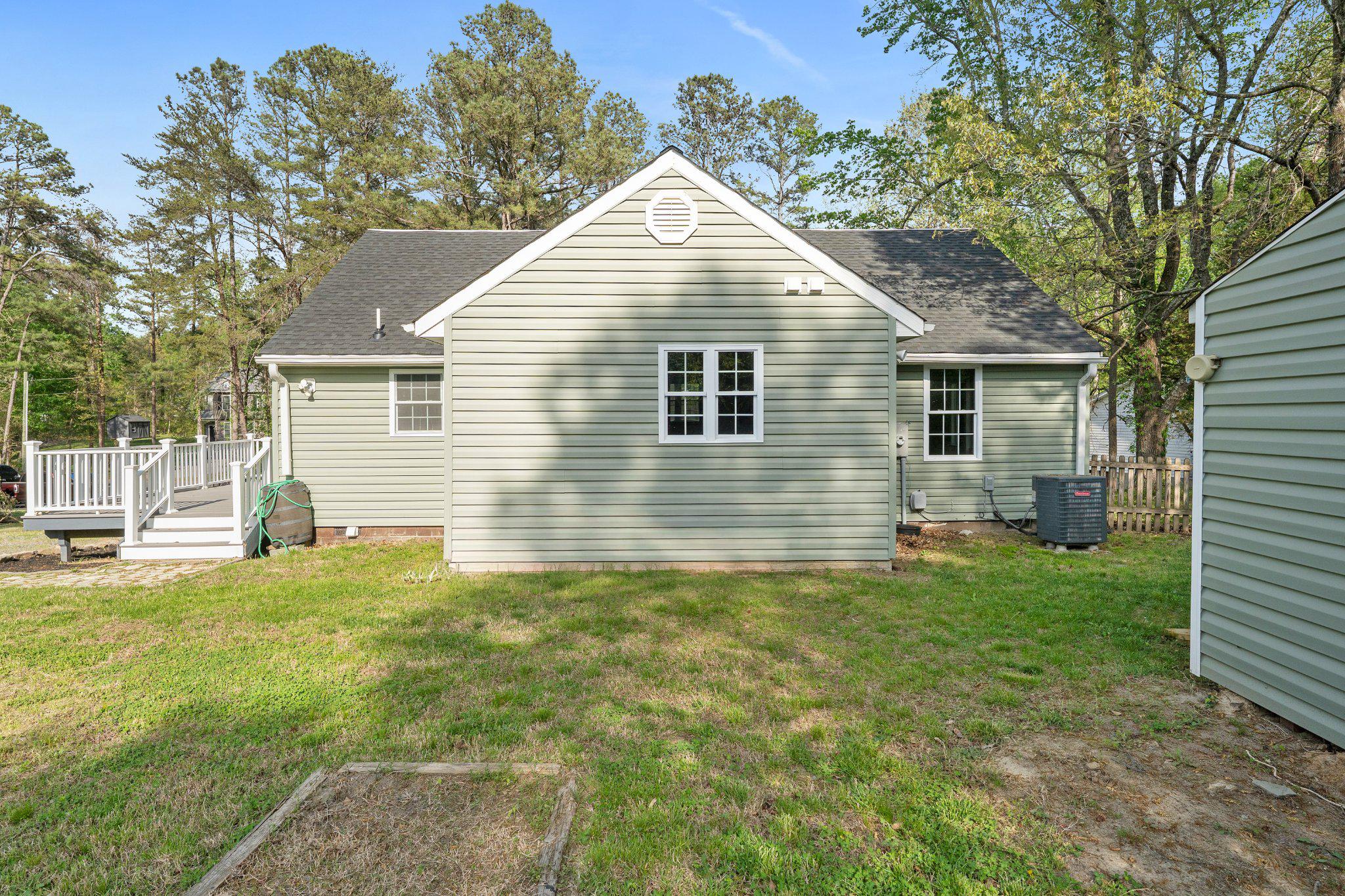 LAKE CAROLINE - Residential