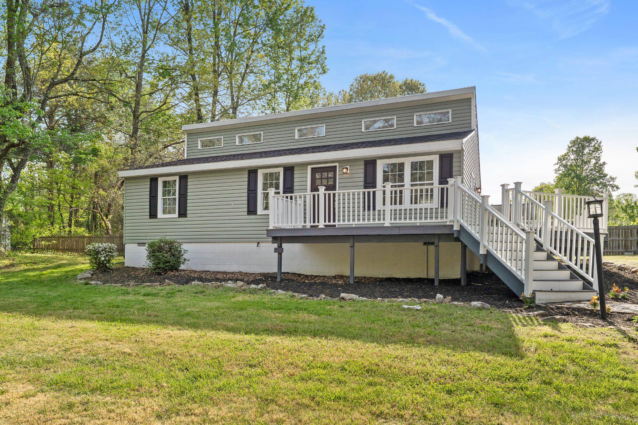 LAKE CAROLINE - Residential