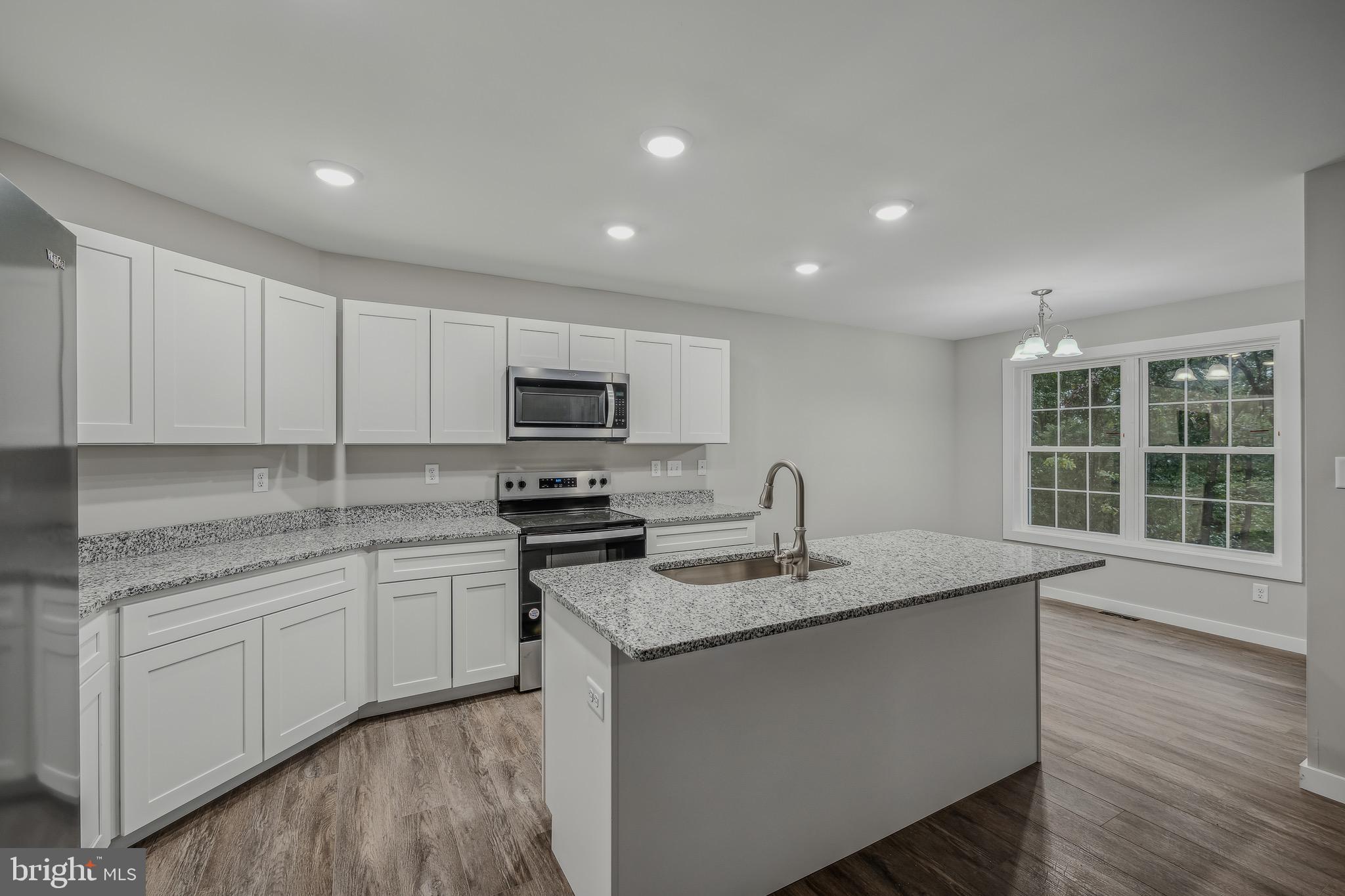 GRANDVIEW ESTATES - Residential