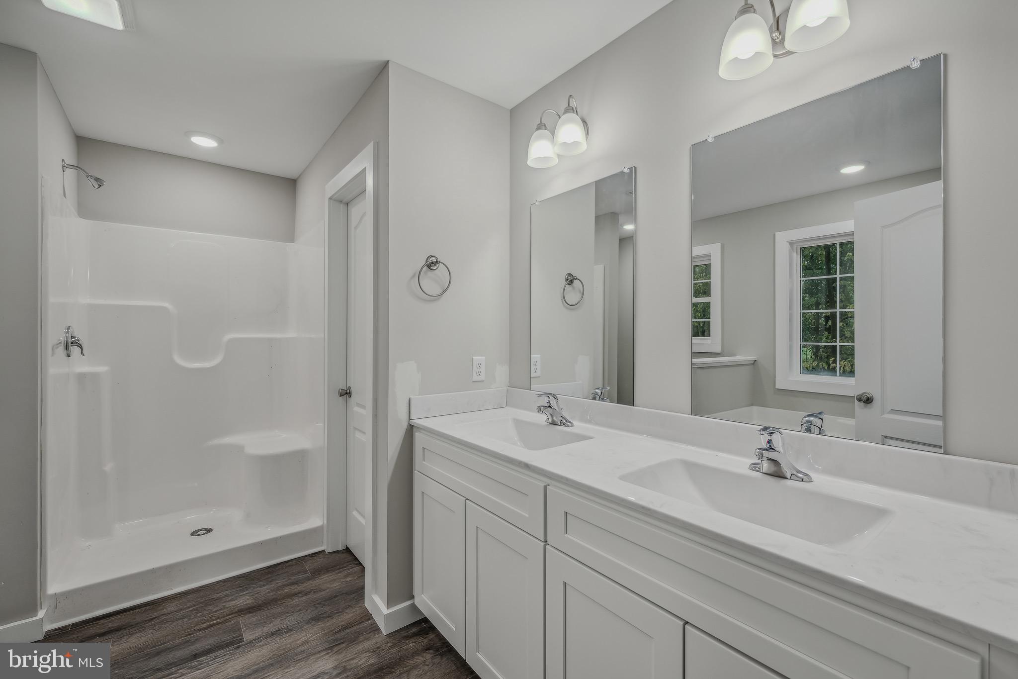 GRANDVIEW ESTATES - Residential