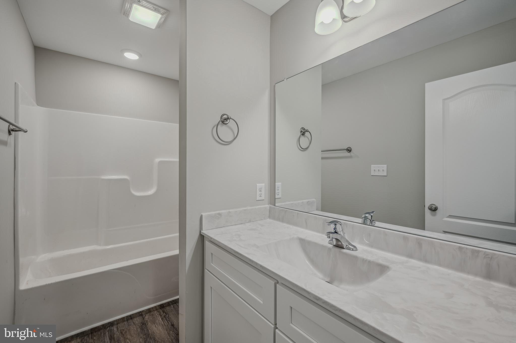 GRANDVIEW ESTATES - Residential