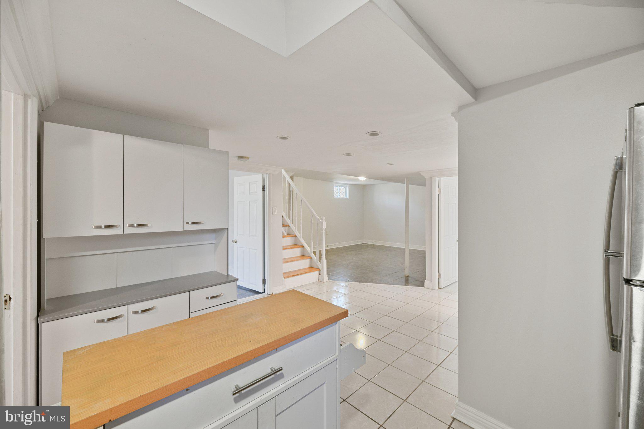 HUNTERS MILL ESTATES - Residential