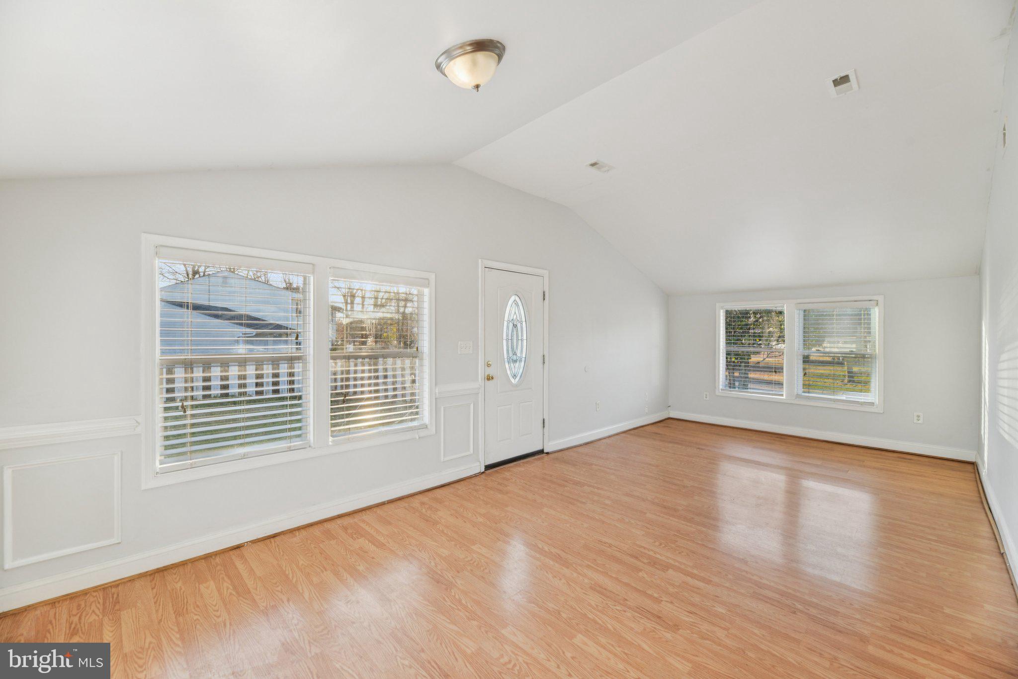 HUNTERS MILL ESTATES - Residential