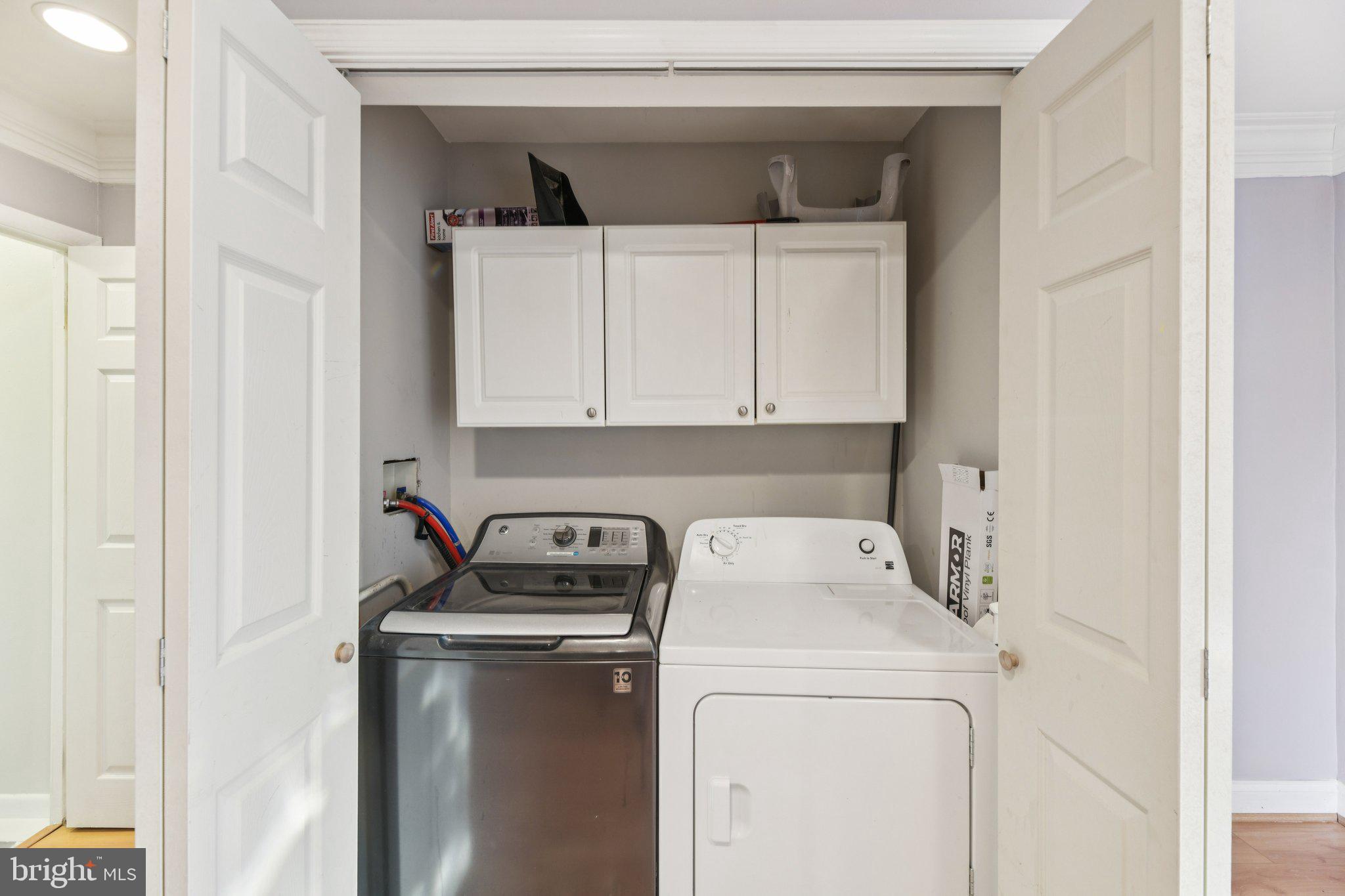 HUNTERS MILL ESTATES - Residential