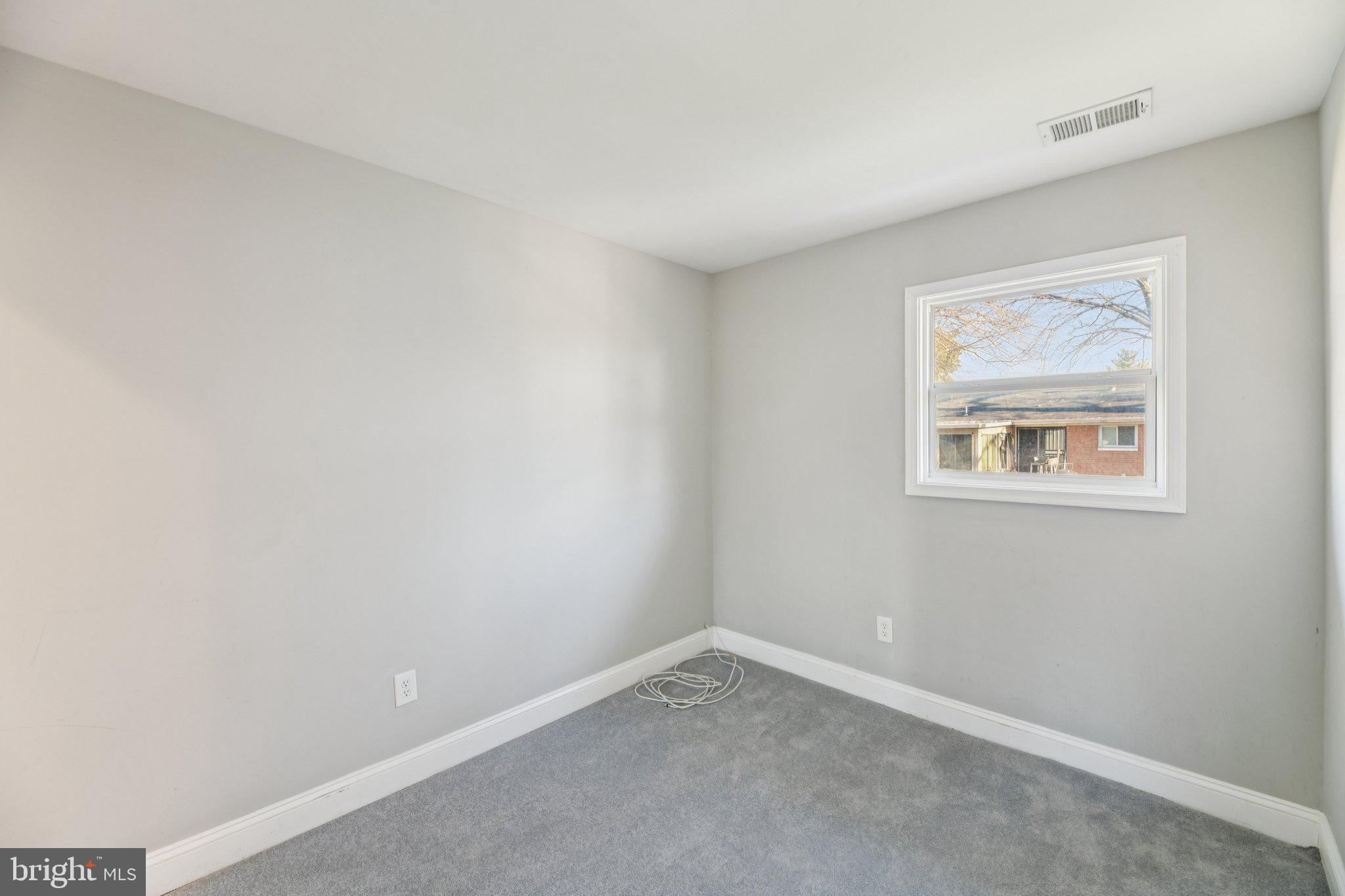 HUNTERS MILL ESTATES - Residential