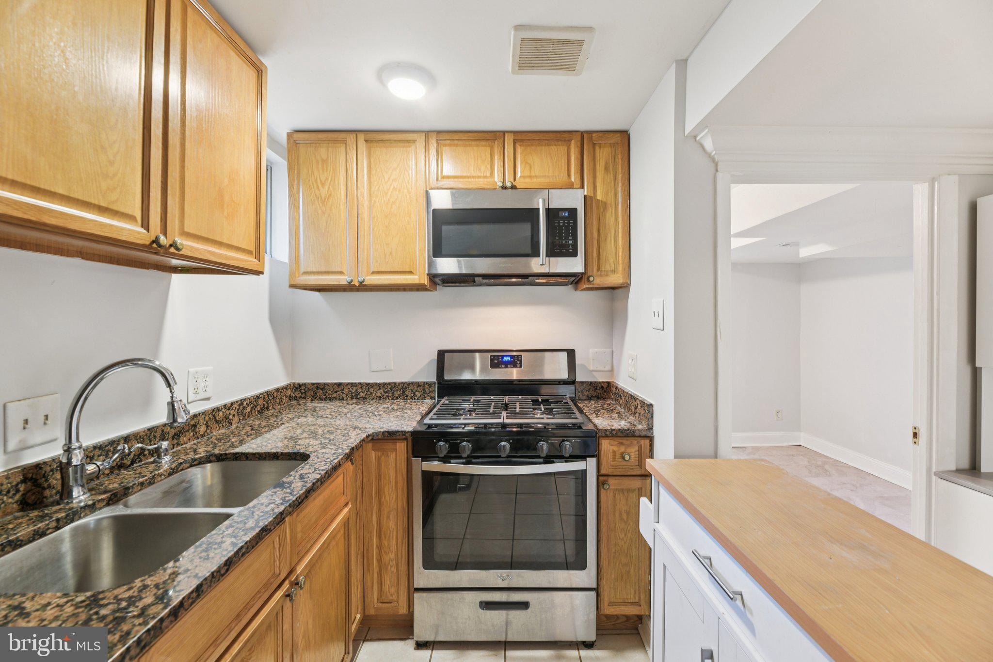 HUNTERS MILL ESTATES - Residential