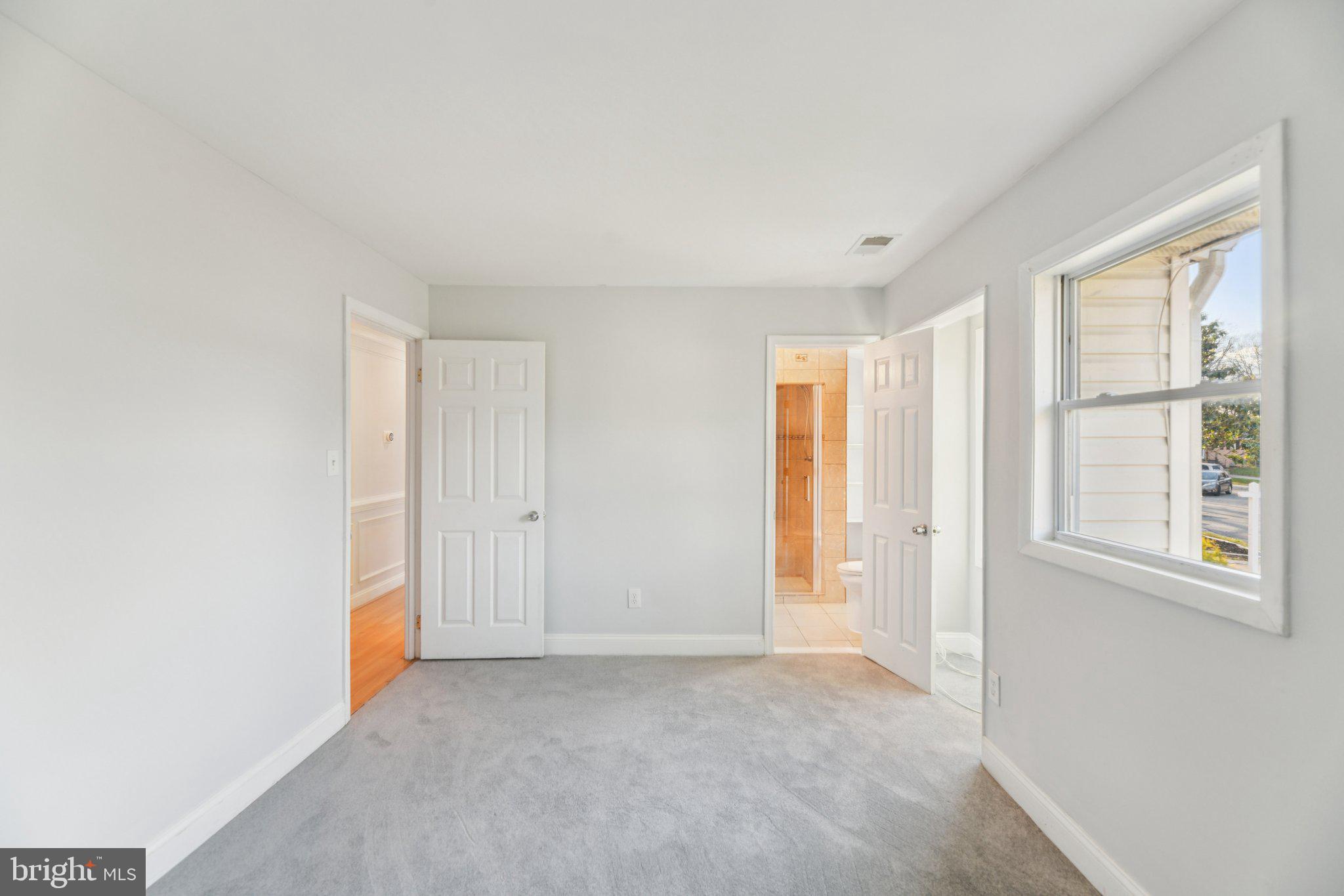 HUNTERS MILL ESTATES - Residential