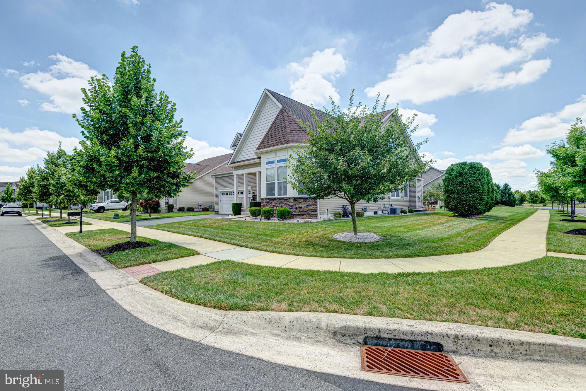 4200 CROSBY LANE