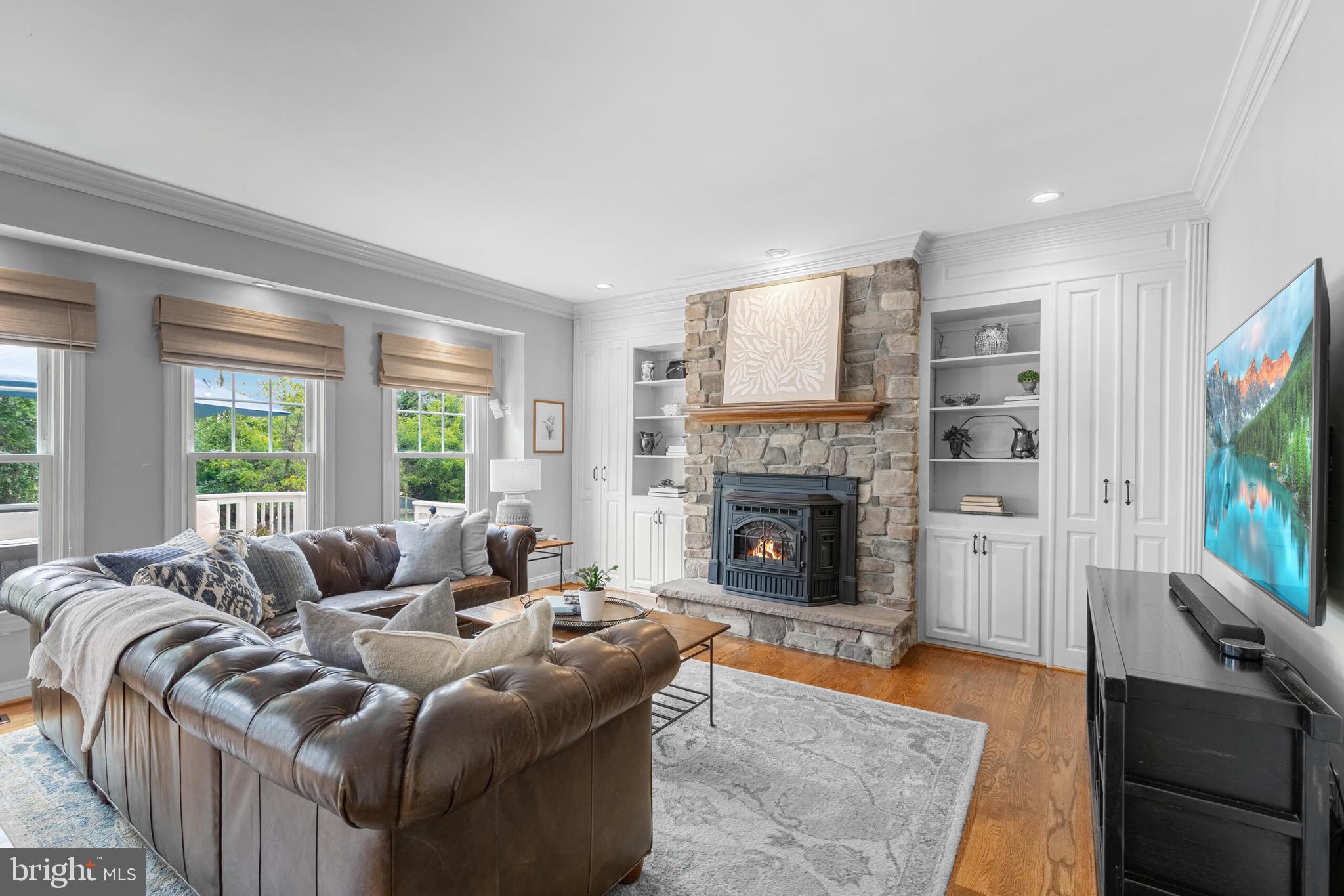 EVERETT LAND - Residential