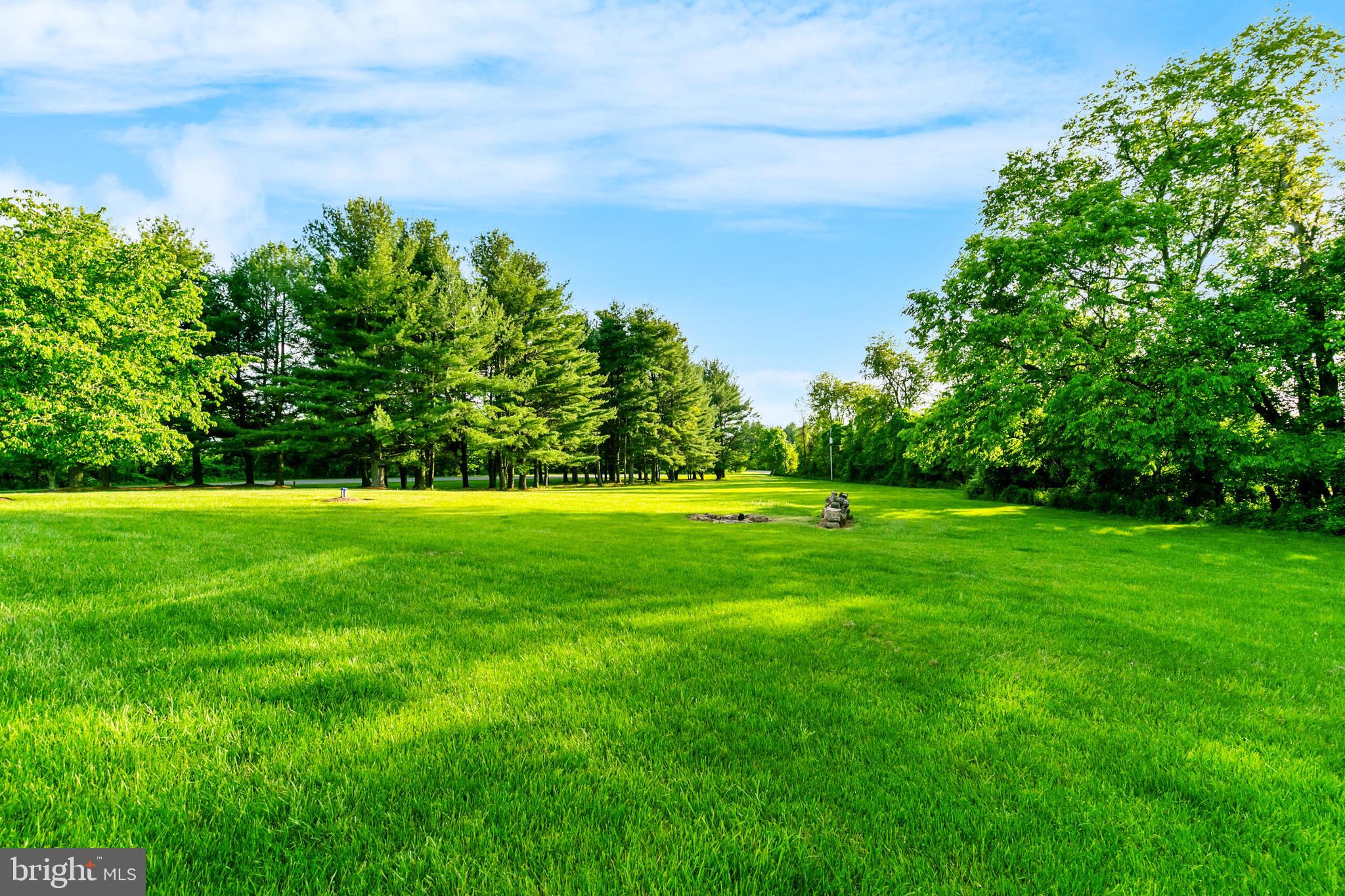 EVERETT LAND - Residential