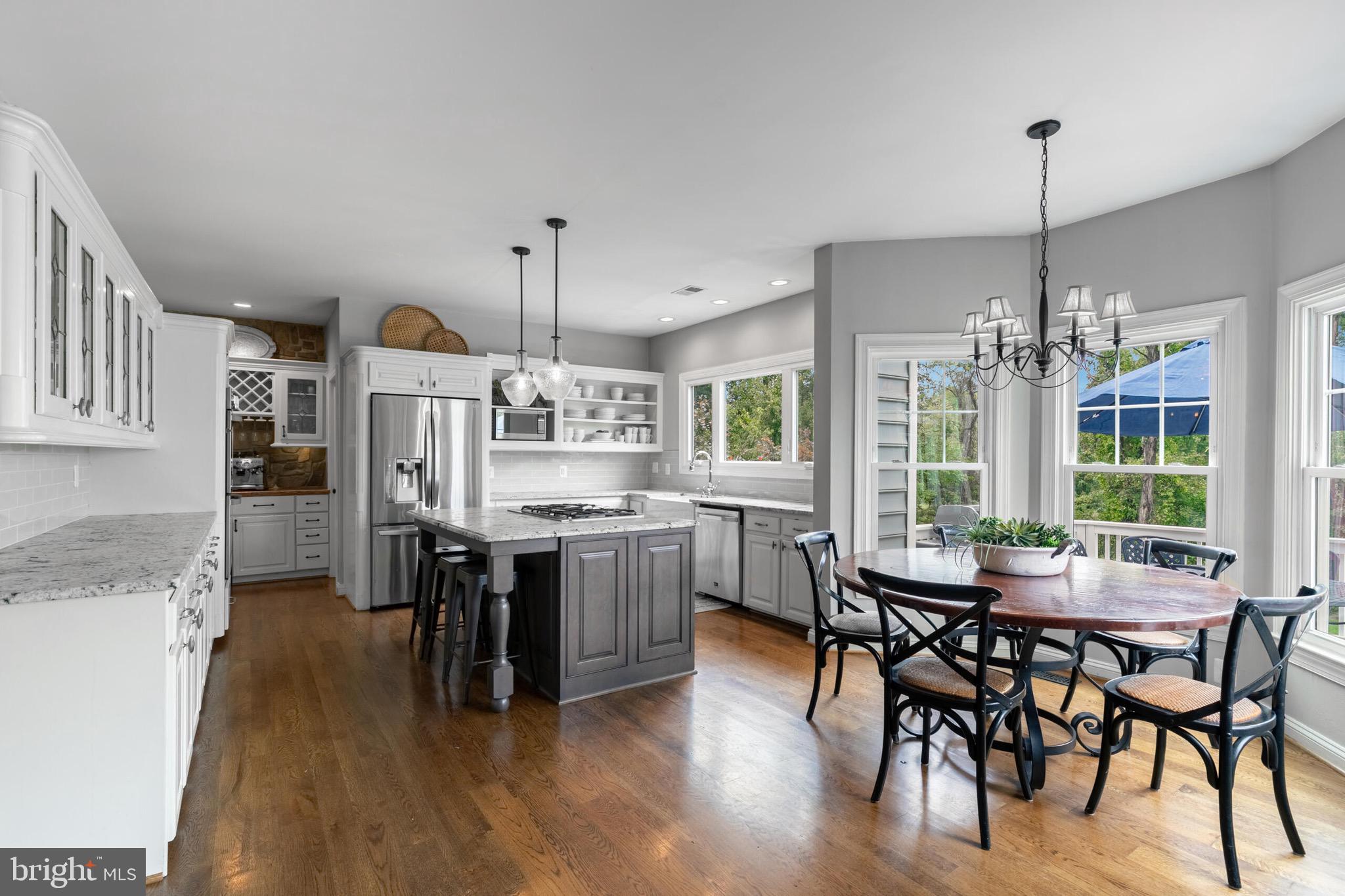 EVERETT LAND - Residential