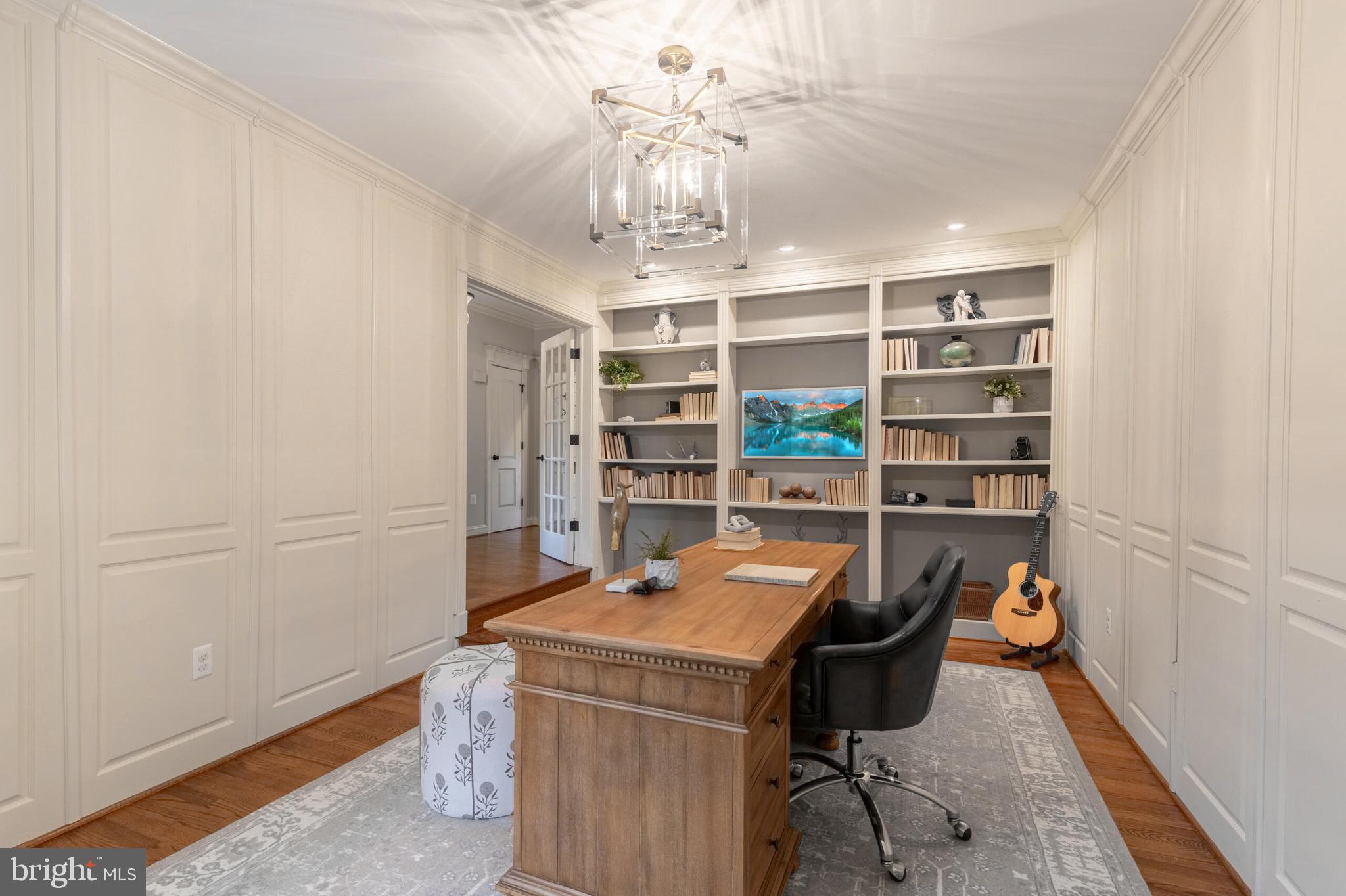 EVERETT LAND - Residential