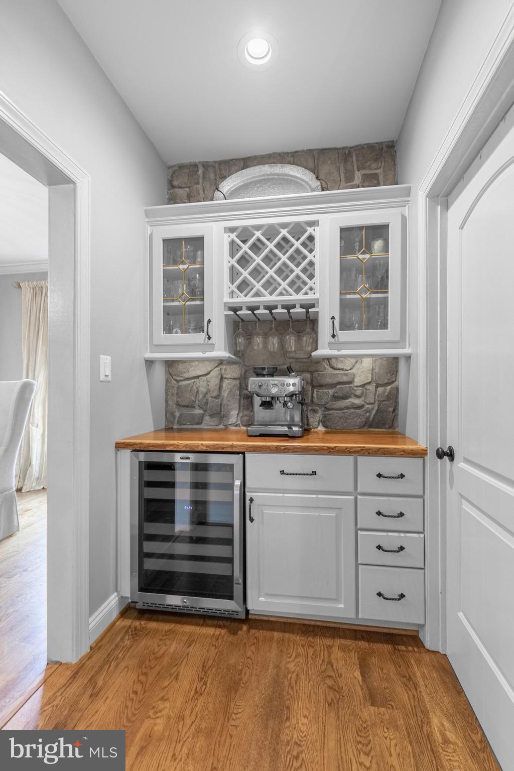 EVERETT LAND - Residential