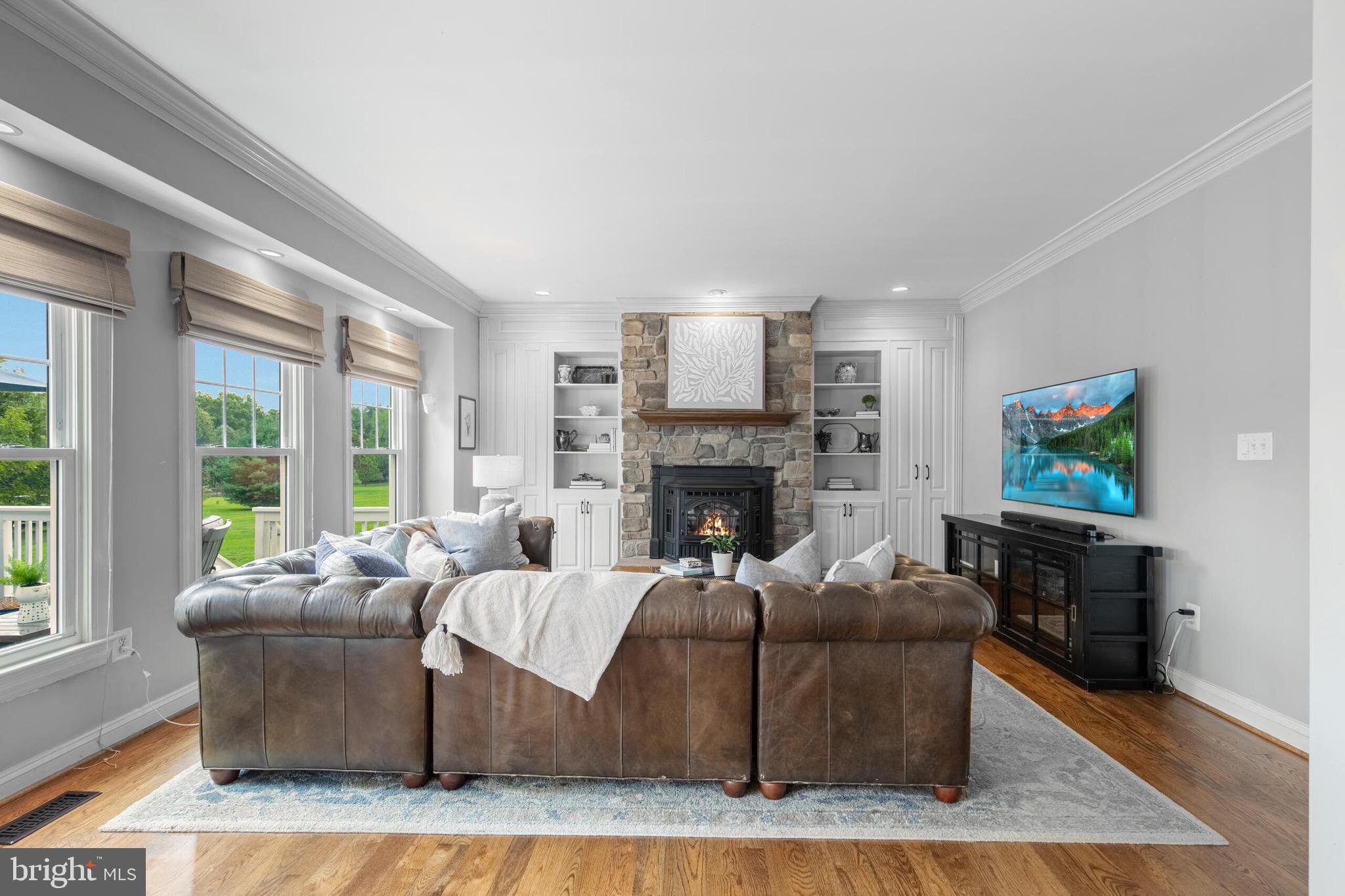 EVERETT LAND - Residential