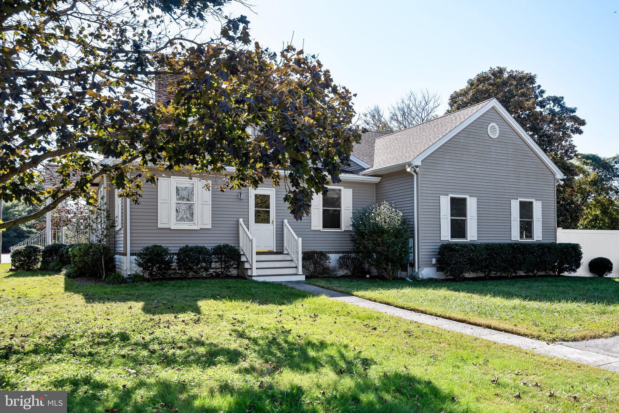 EASTON - Residential Lease