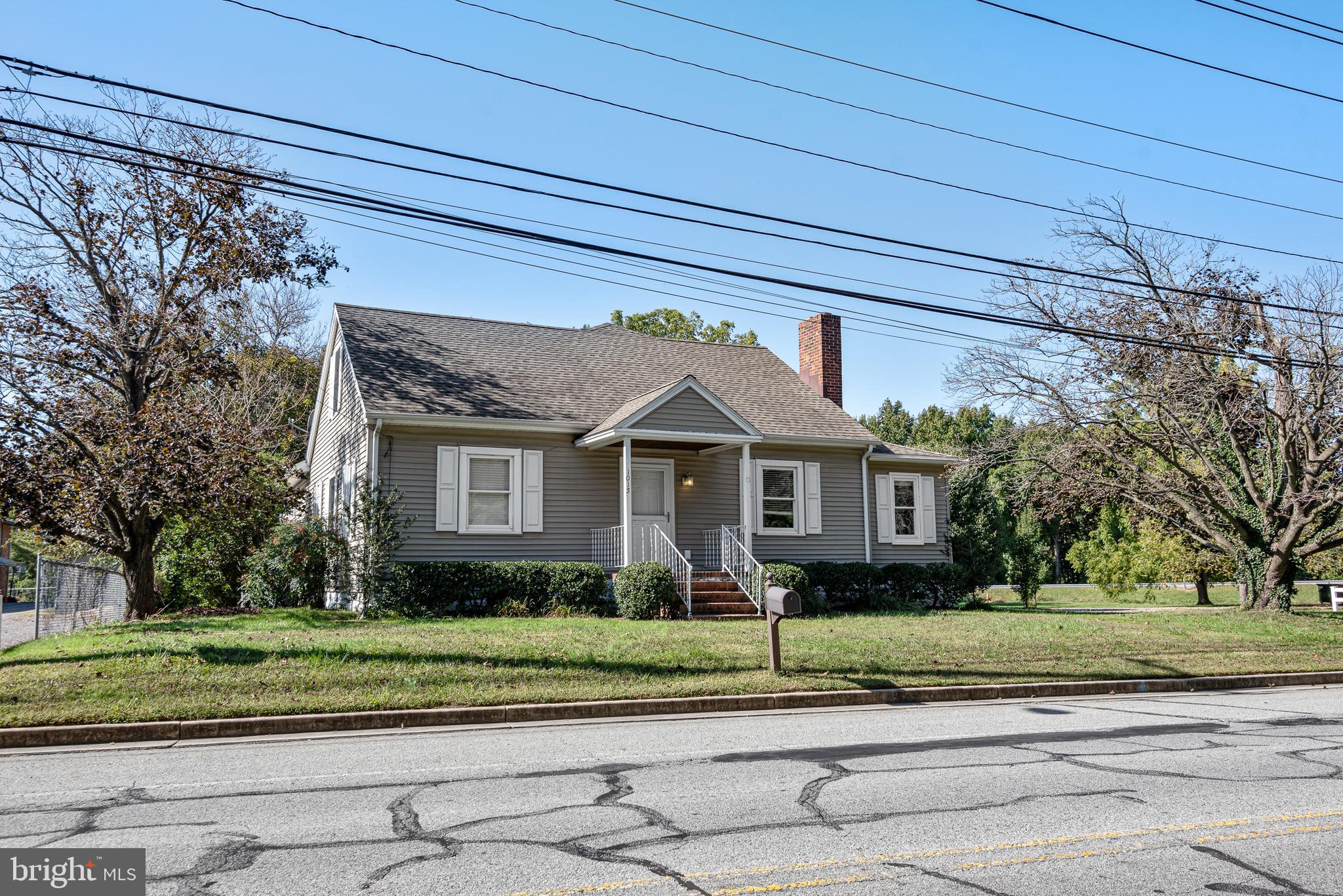 EASTON - Residential Lease