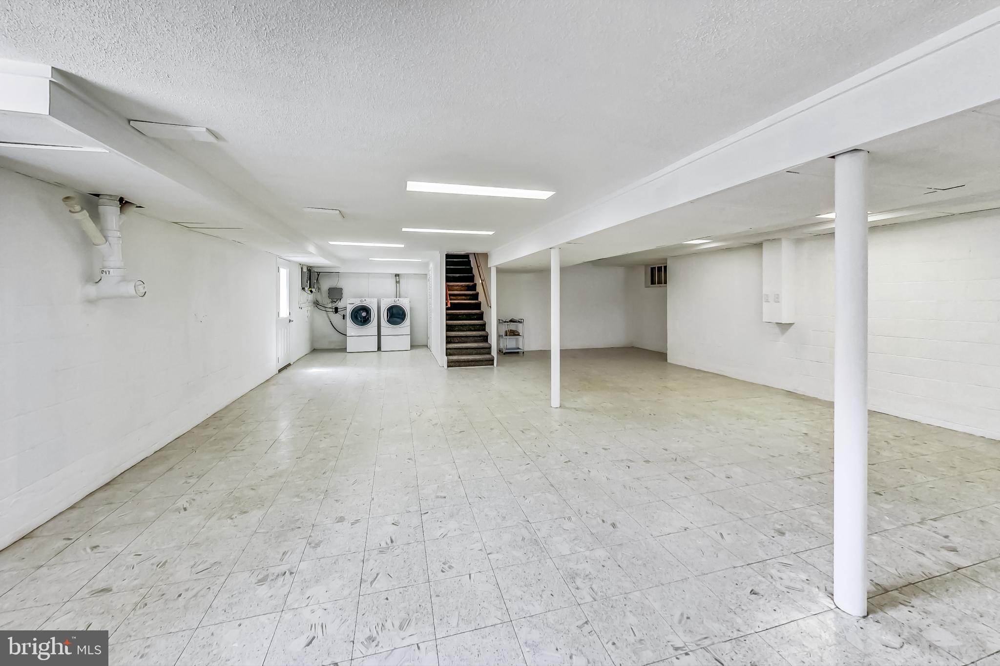 WORTHINGTON - Residential