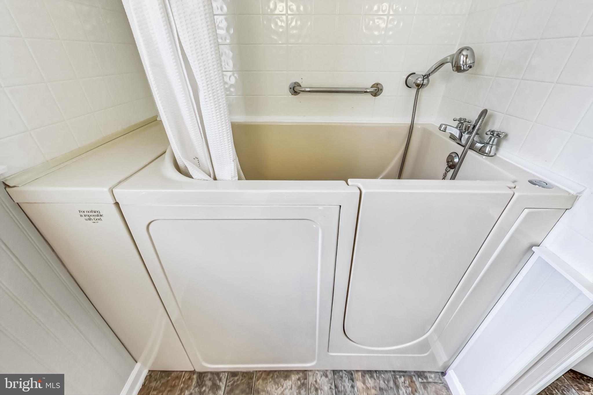 WORTHINGTON - Residential