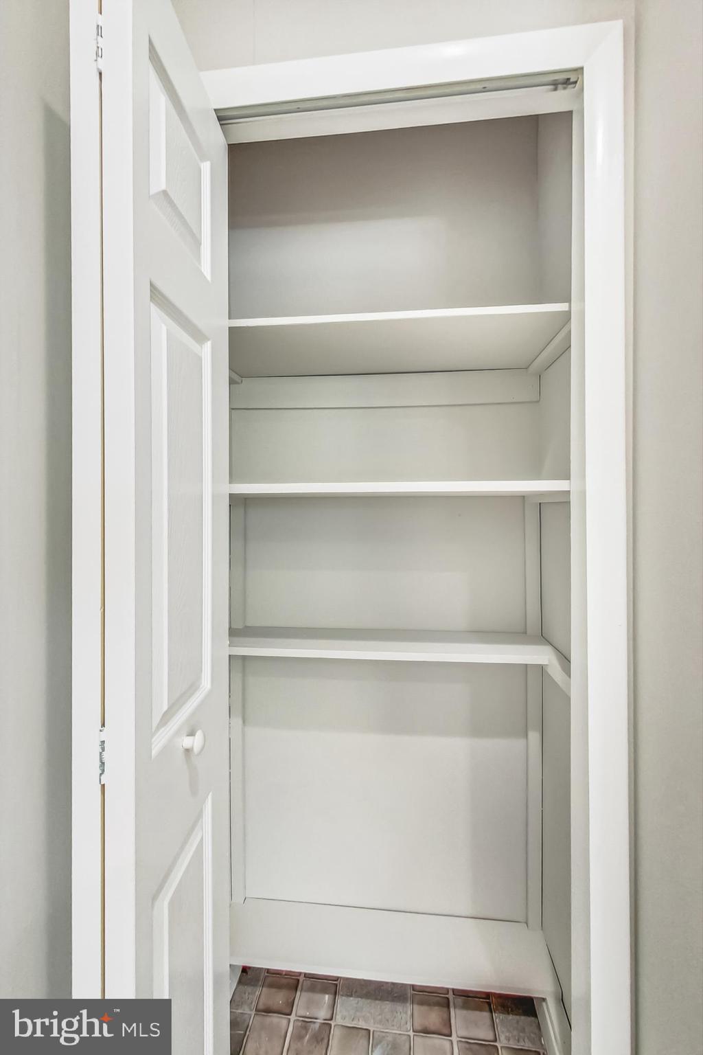 WORTHINGTON - Residential