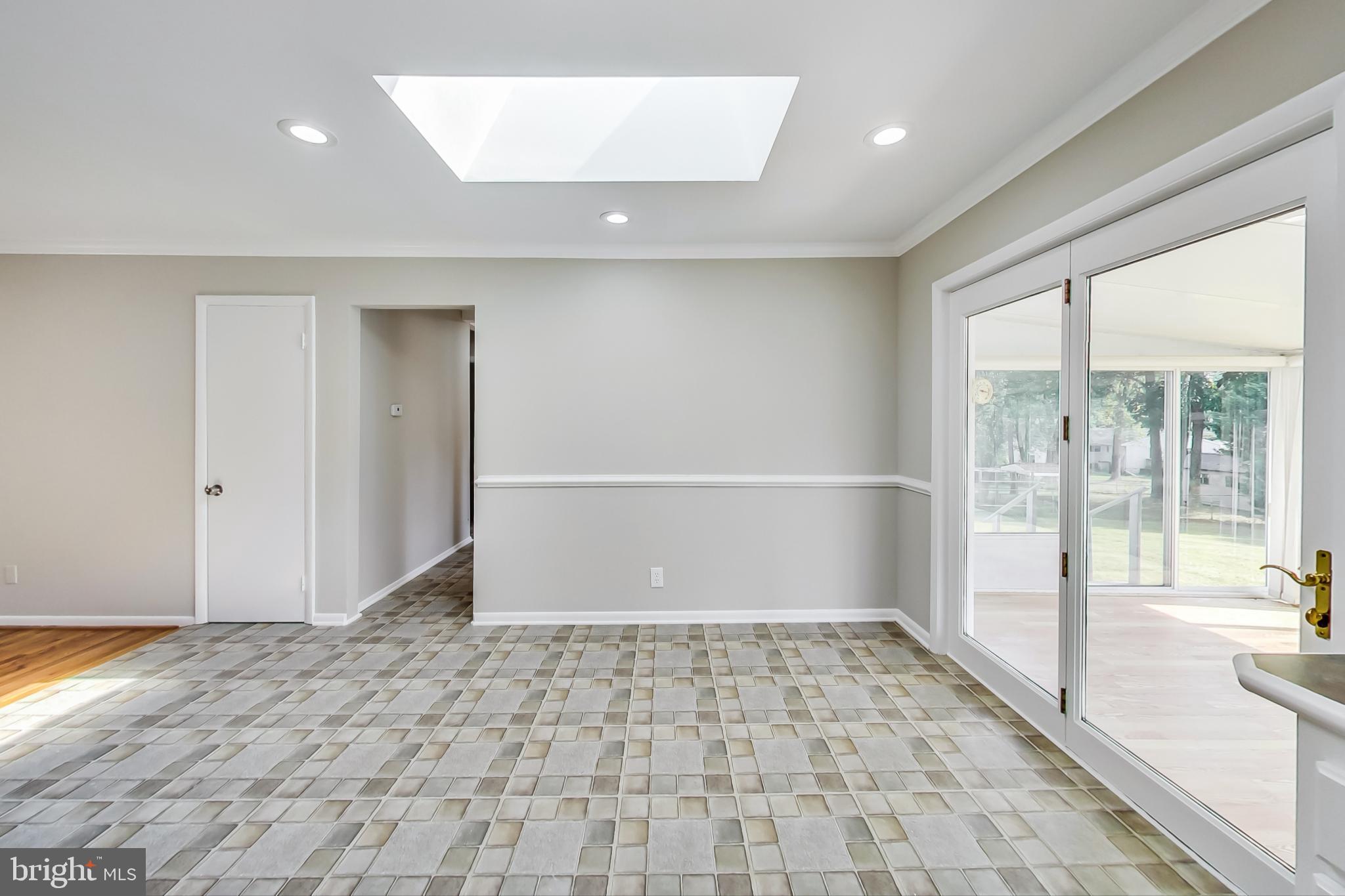 WORTHINGTON - Residential