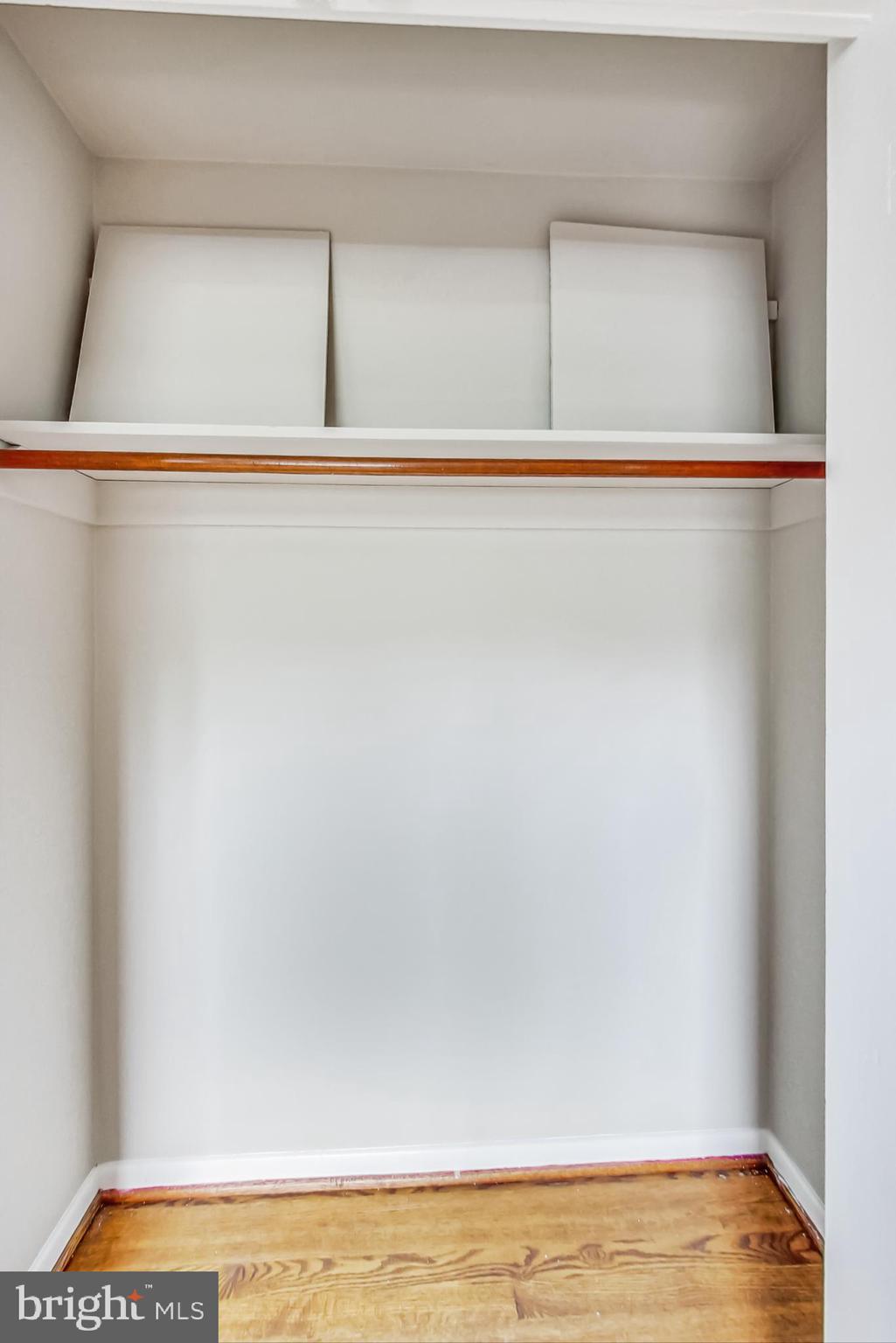 WORTHINGTON - Residential