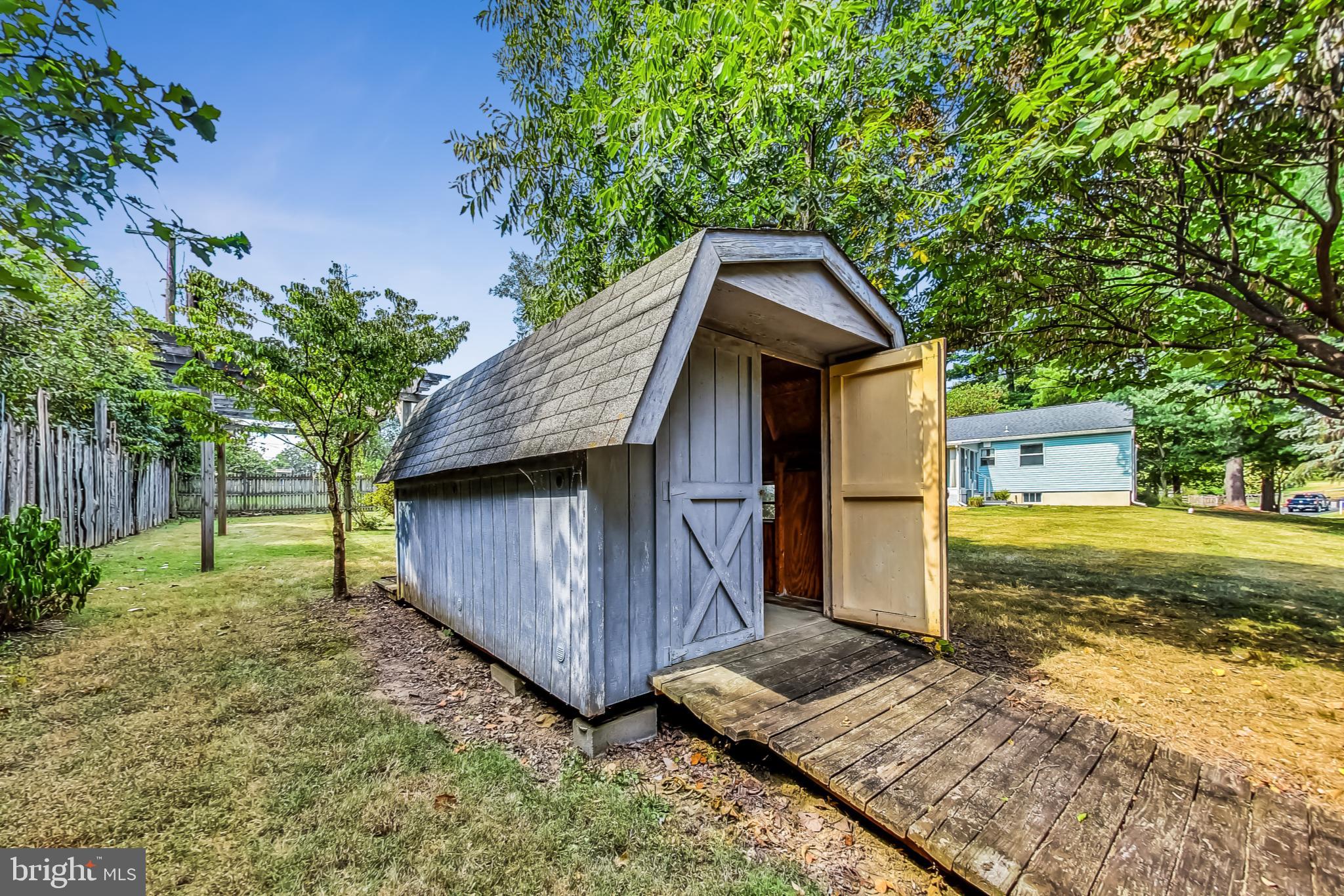 WORTHINGTON - Residential