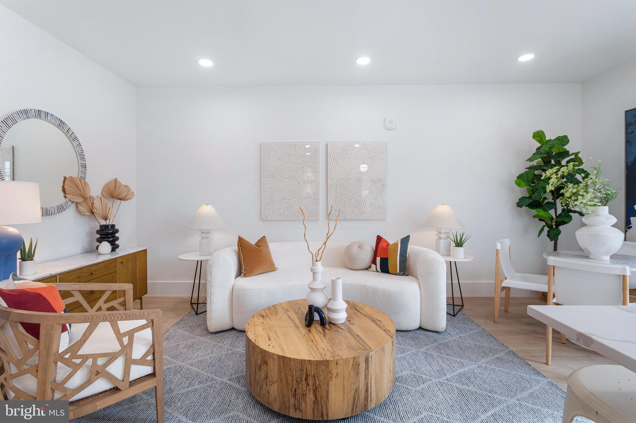 WOODRIDGE - Residential Lease