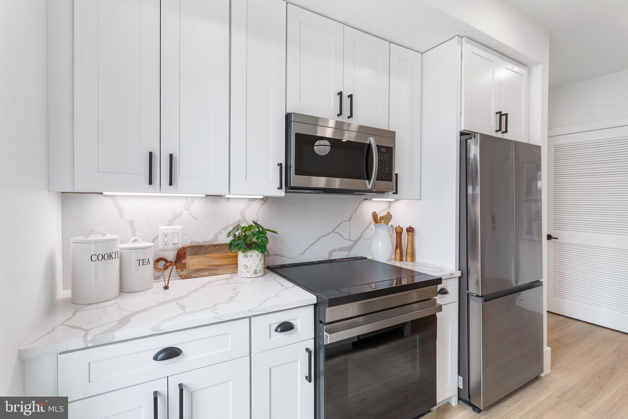 WOODRIDGE - Residential Lease