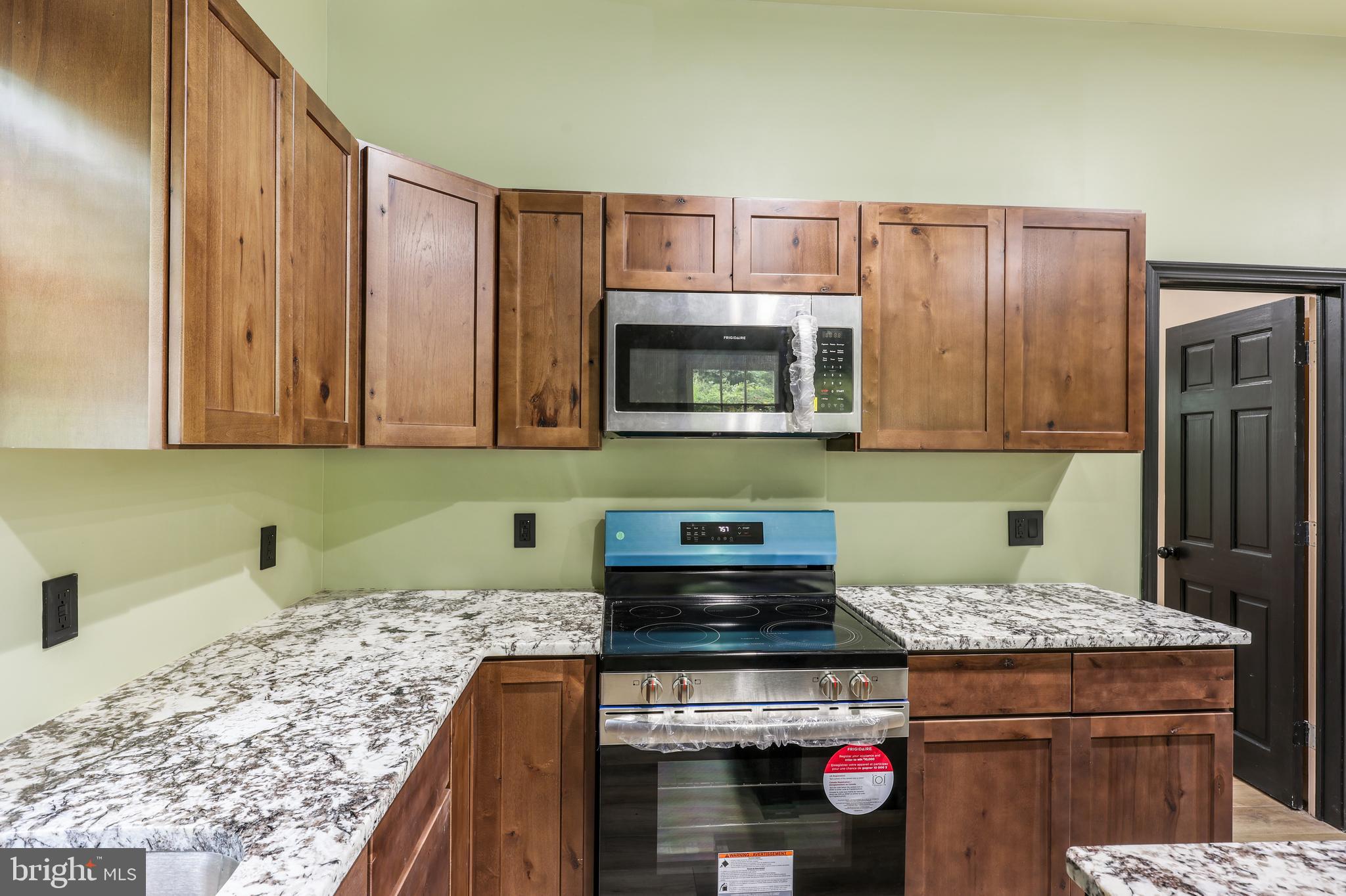 MT FALLS PARK - Residential