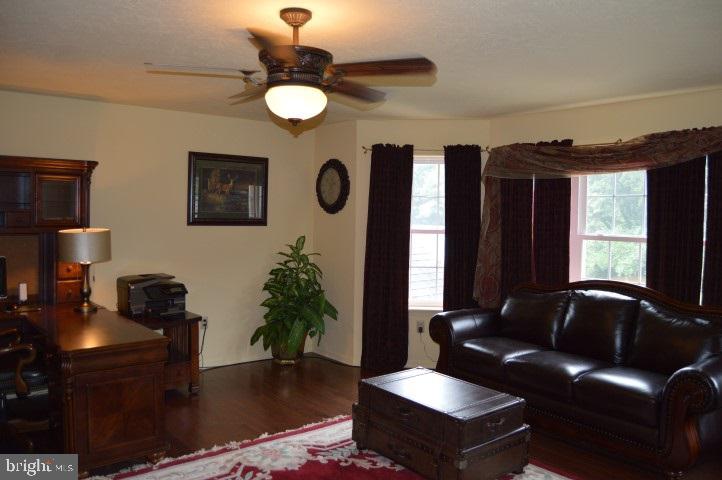 SUNRISE ESTATES - Residential
