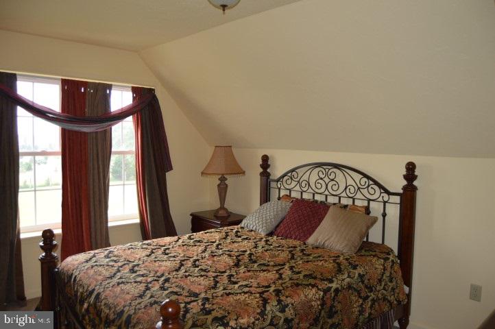 SUNRISE ESTATES - Residential