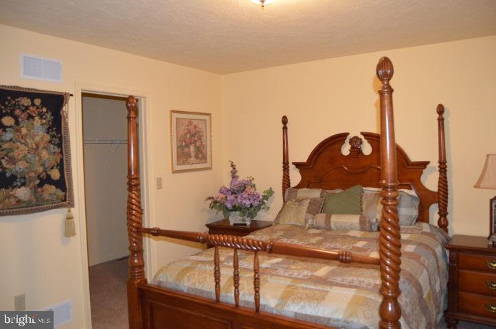 SUNRISE ESTATES - Residential