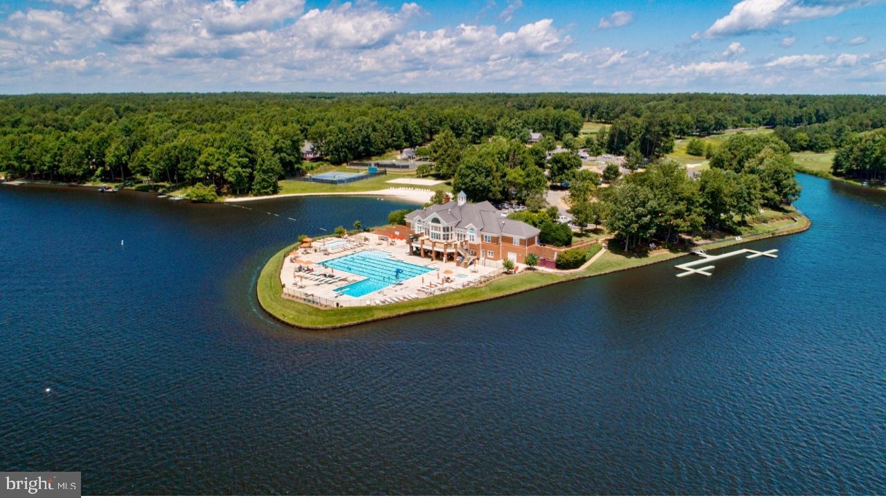 FAWN LAKE - Residential