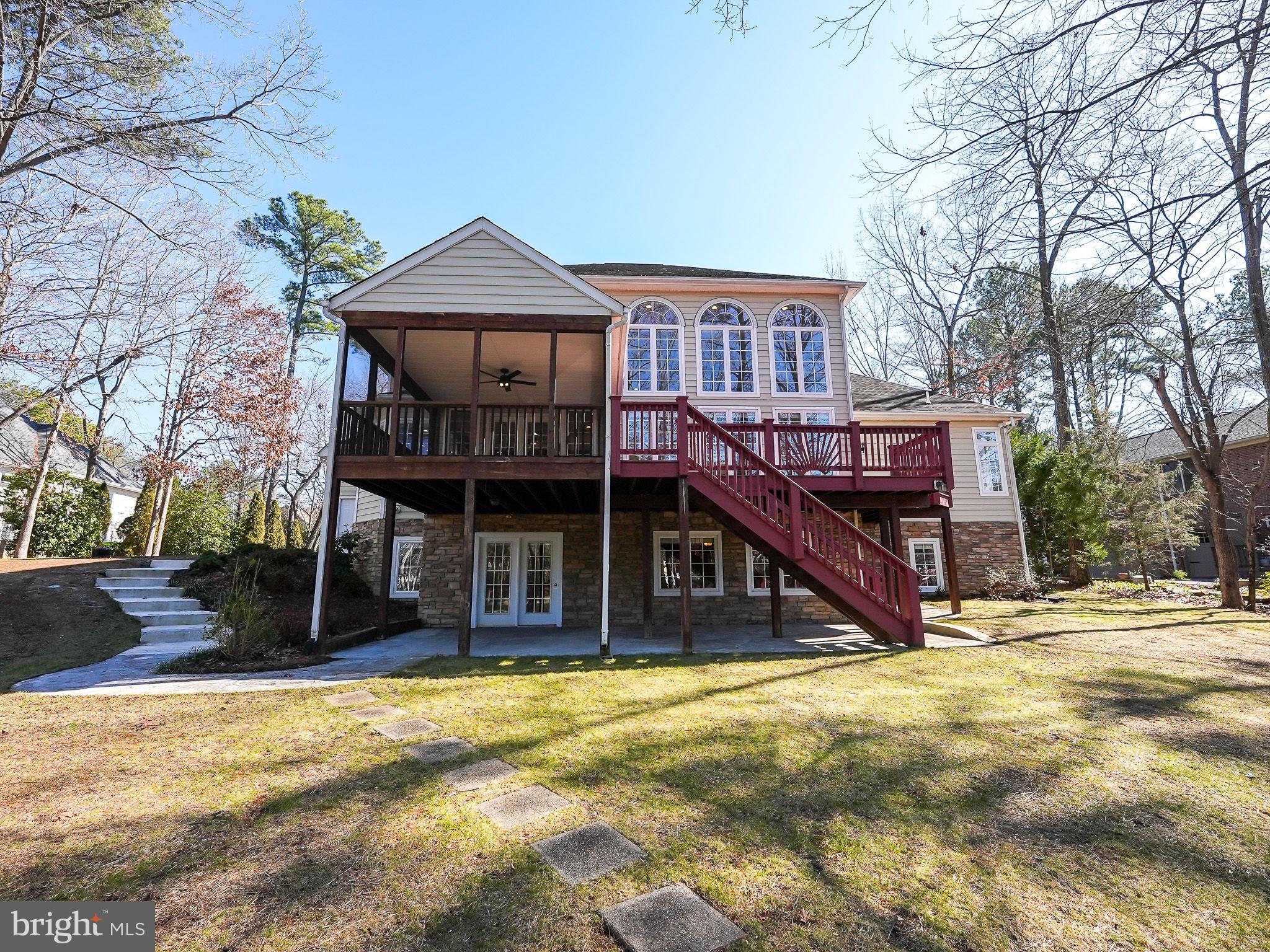 FAWN LAKE - Residential