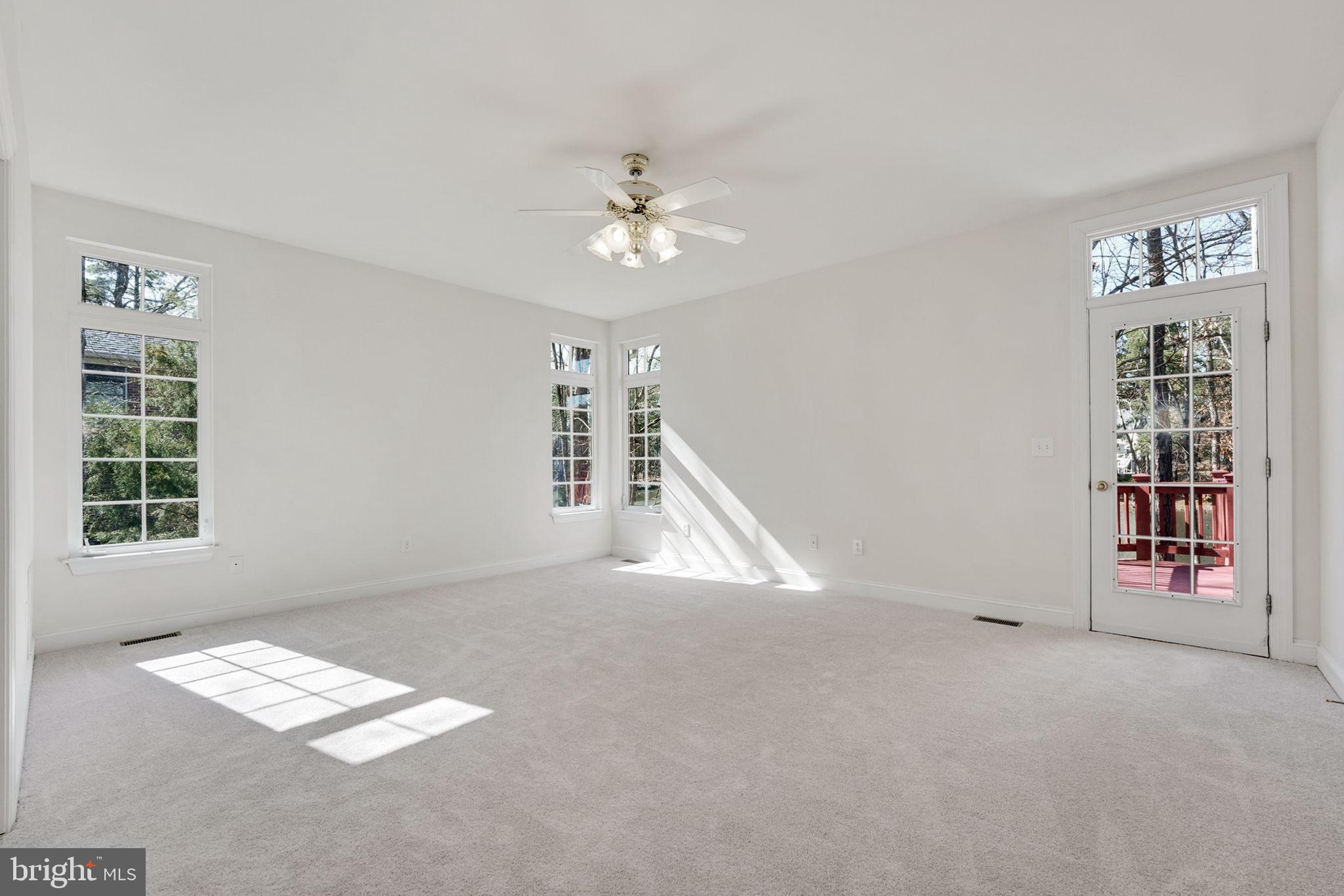 FAWN LAKE - Residential