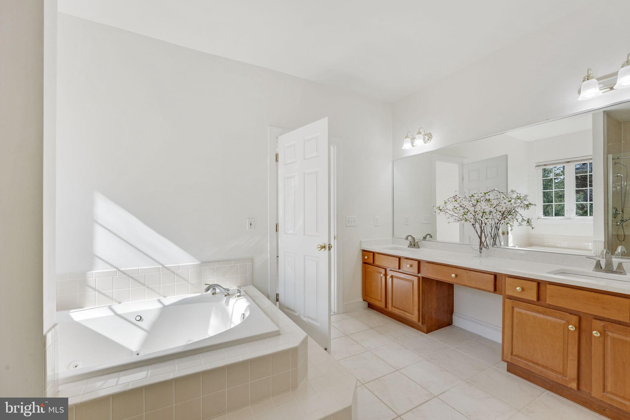 FAWN LAKE - Residential