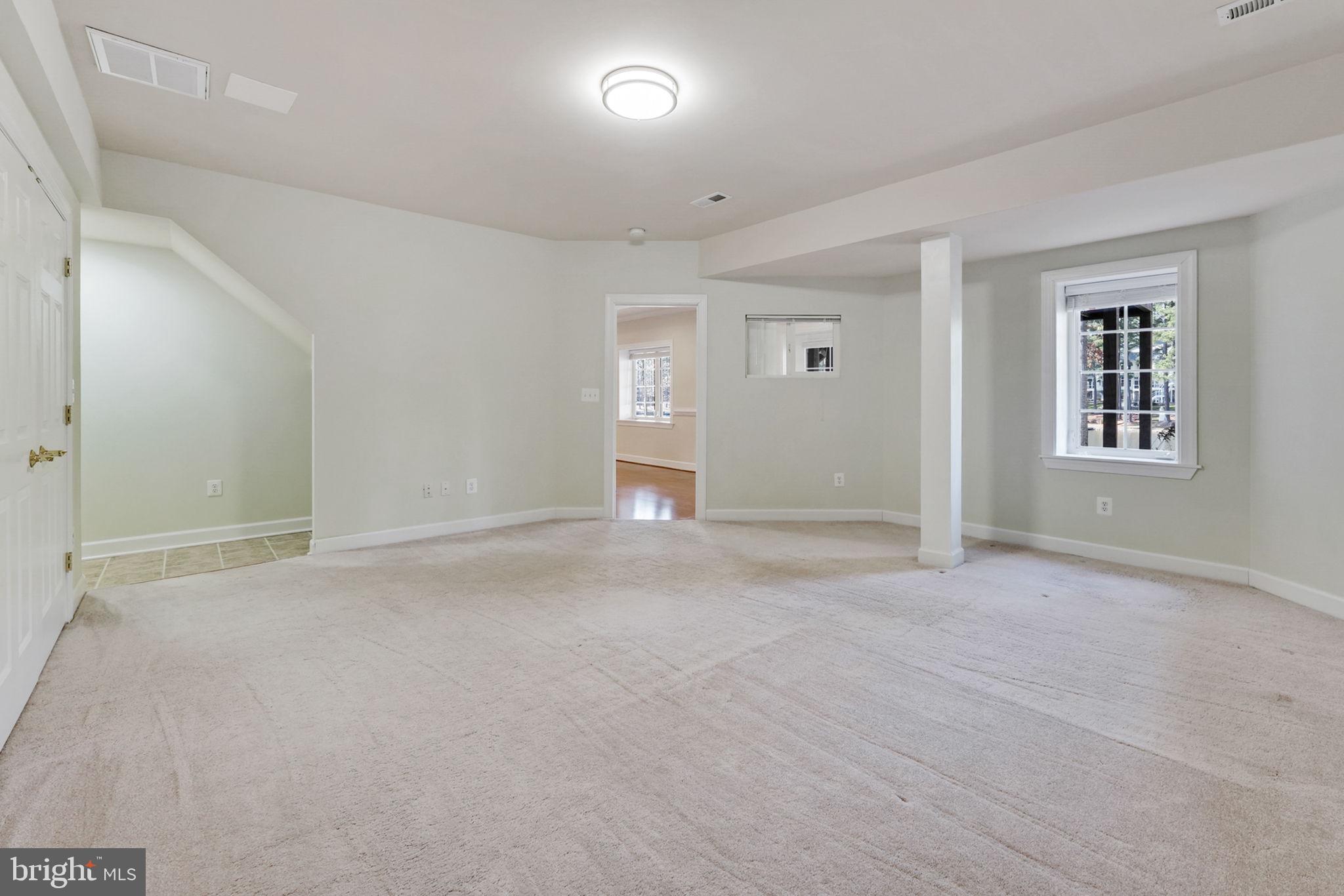 FAWN LAKE - Residential