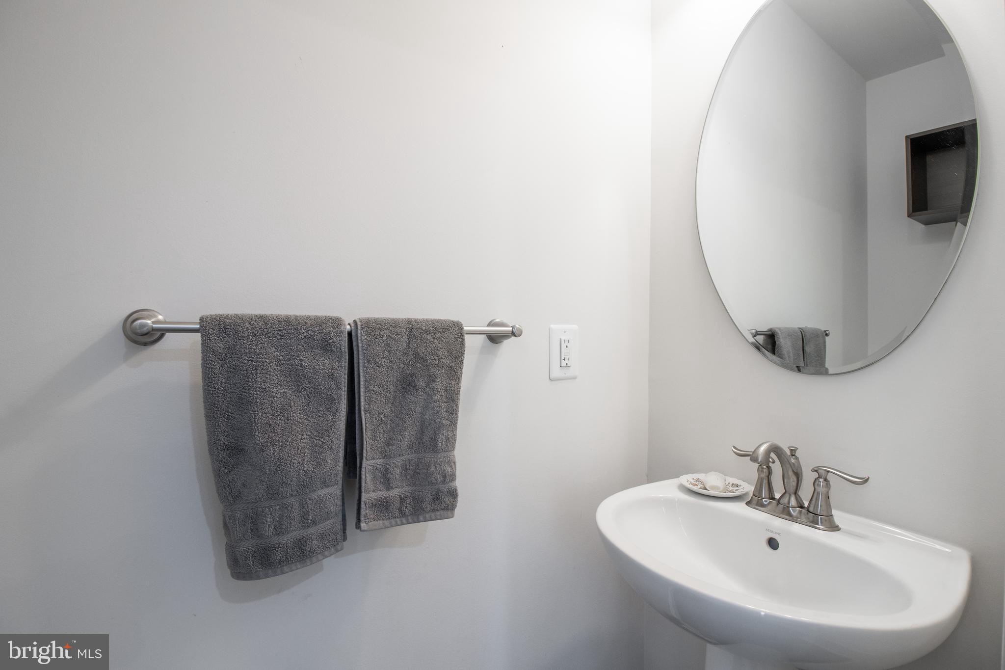 O'DONNELL SQUARE - Residential Lease