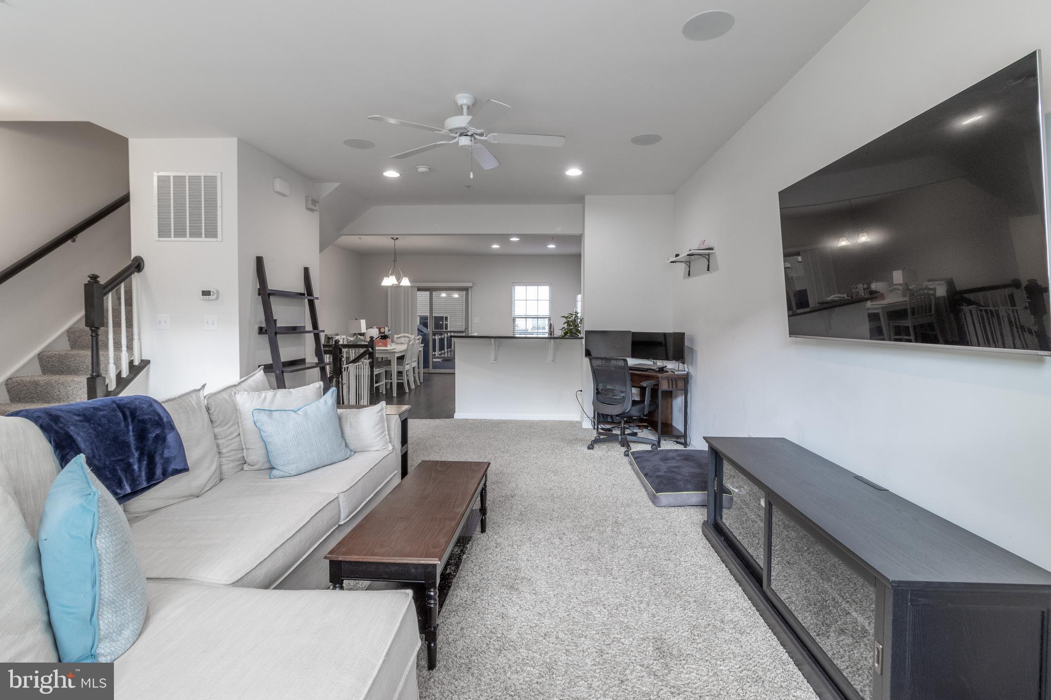 O'DONNELL SQUARE - Residential Lease