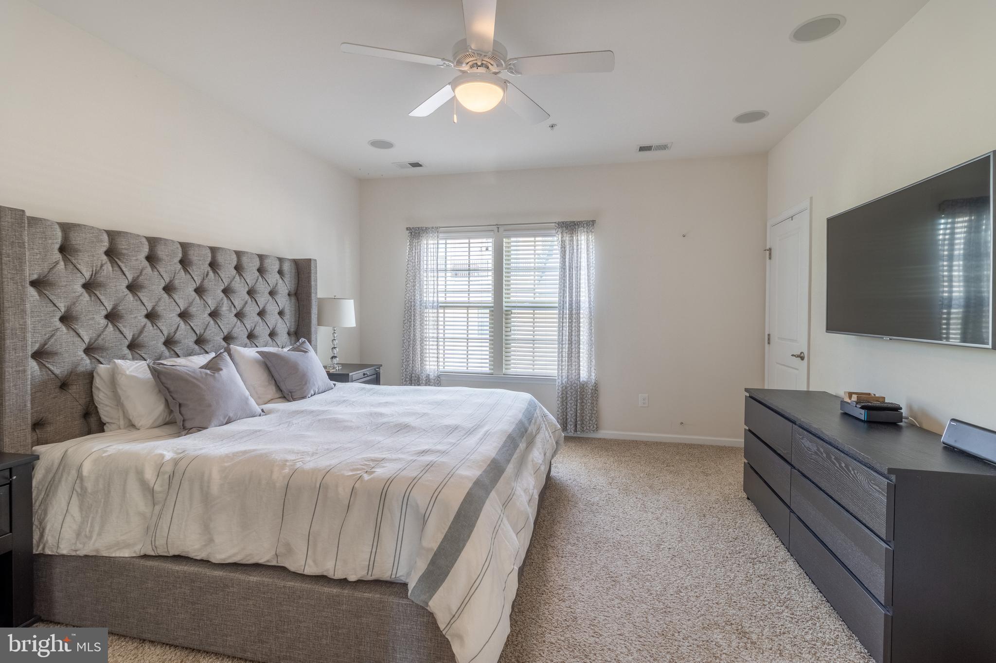 O'DONNELL SQUARE - Residential Lease