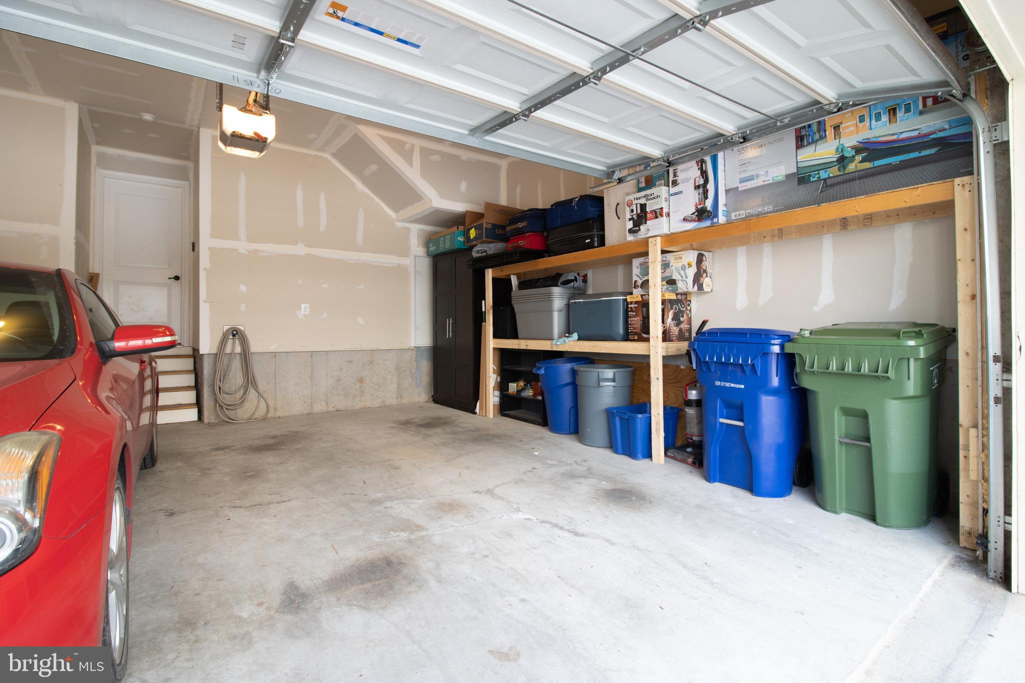 O'DONNELL SQUARE - Residential Lease