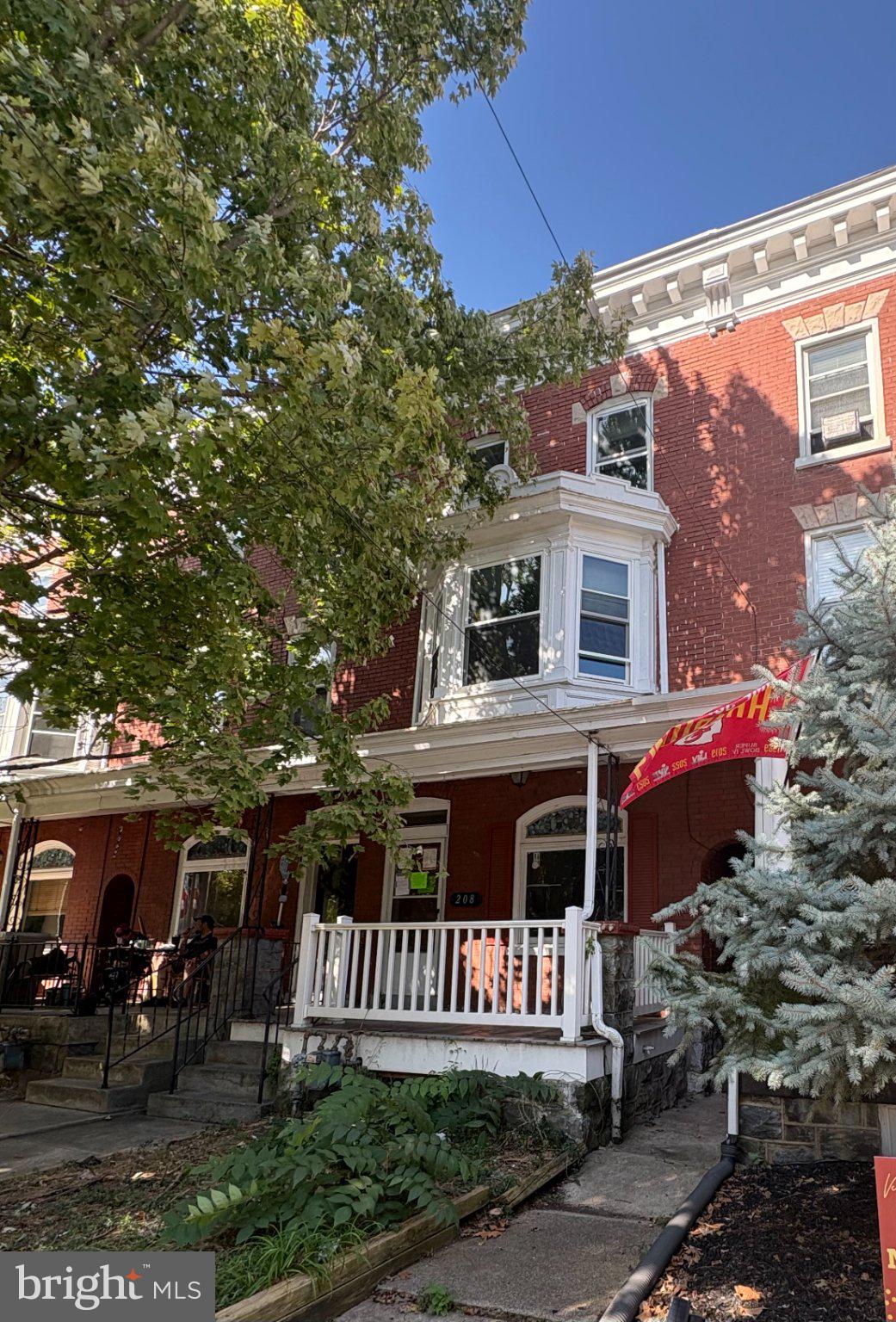 208 RUBY STREET