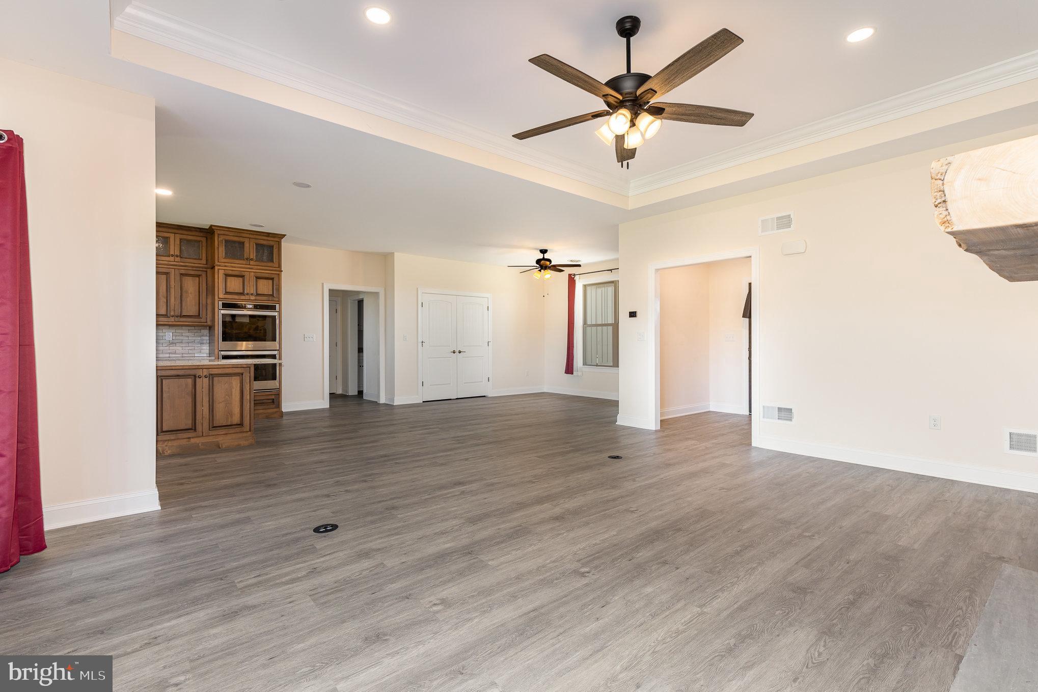 41 SMITH CIRCLE