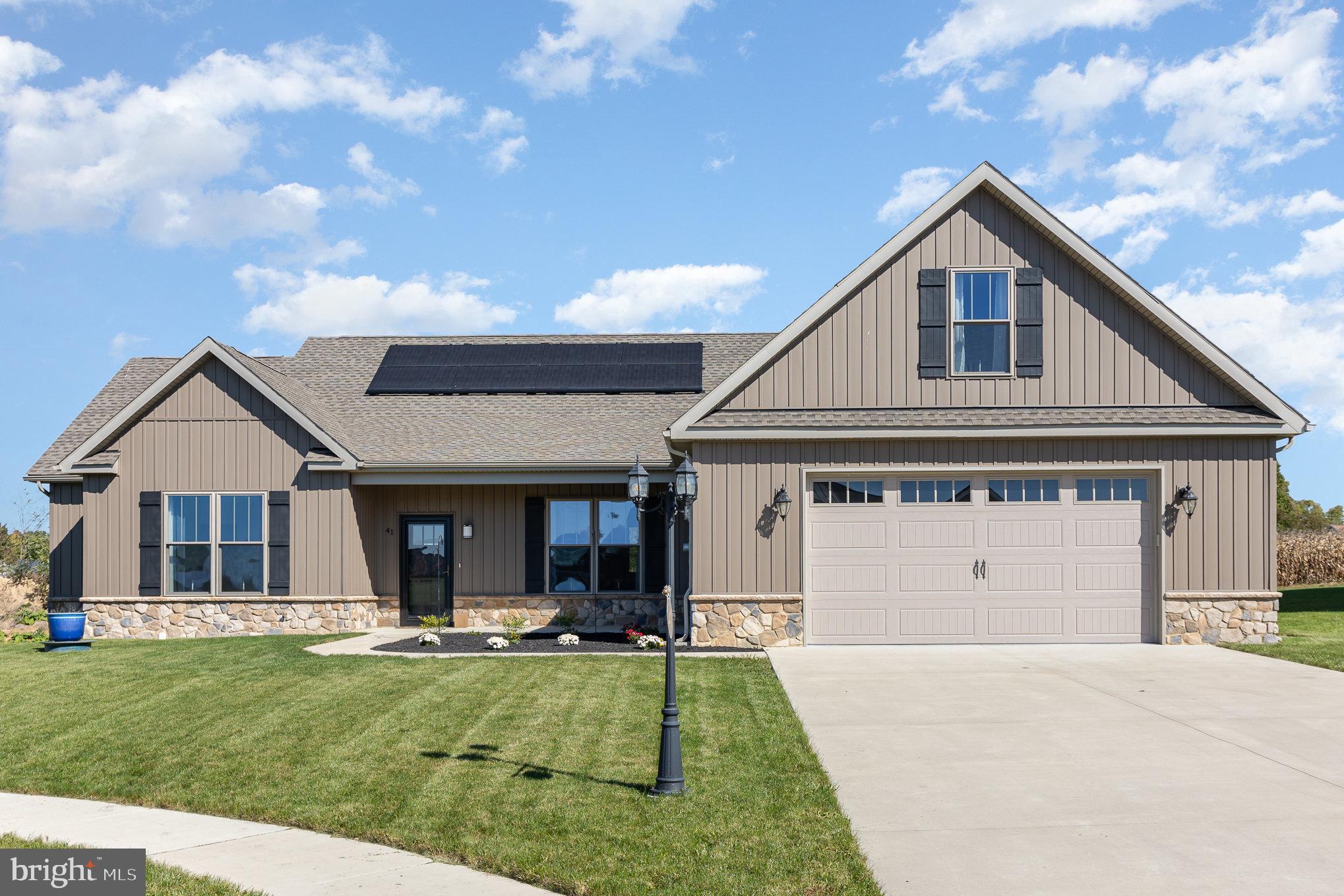 41 SMITH CIRCLE